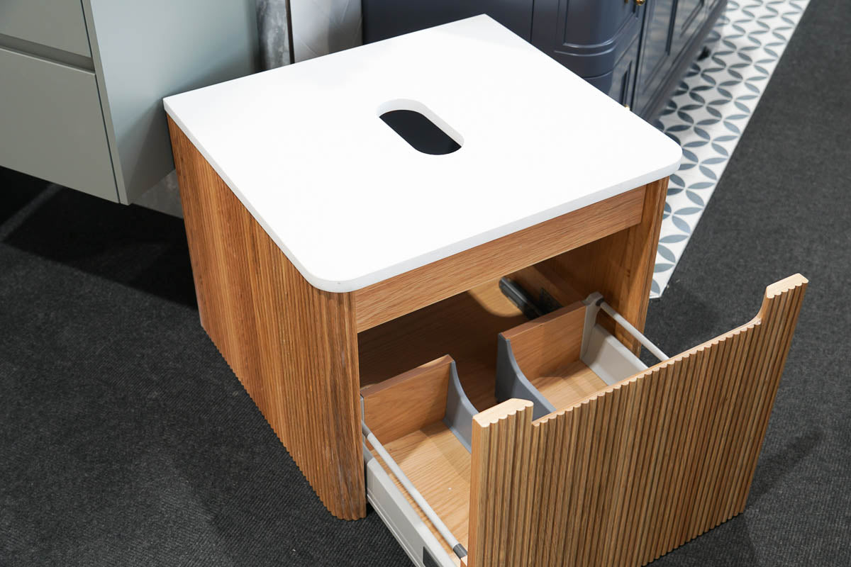 Ex-Display Granlusso™ Amalfi 600 Oak Fluted Wall Mounted Vanity Unit With Worktop