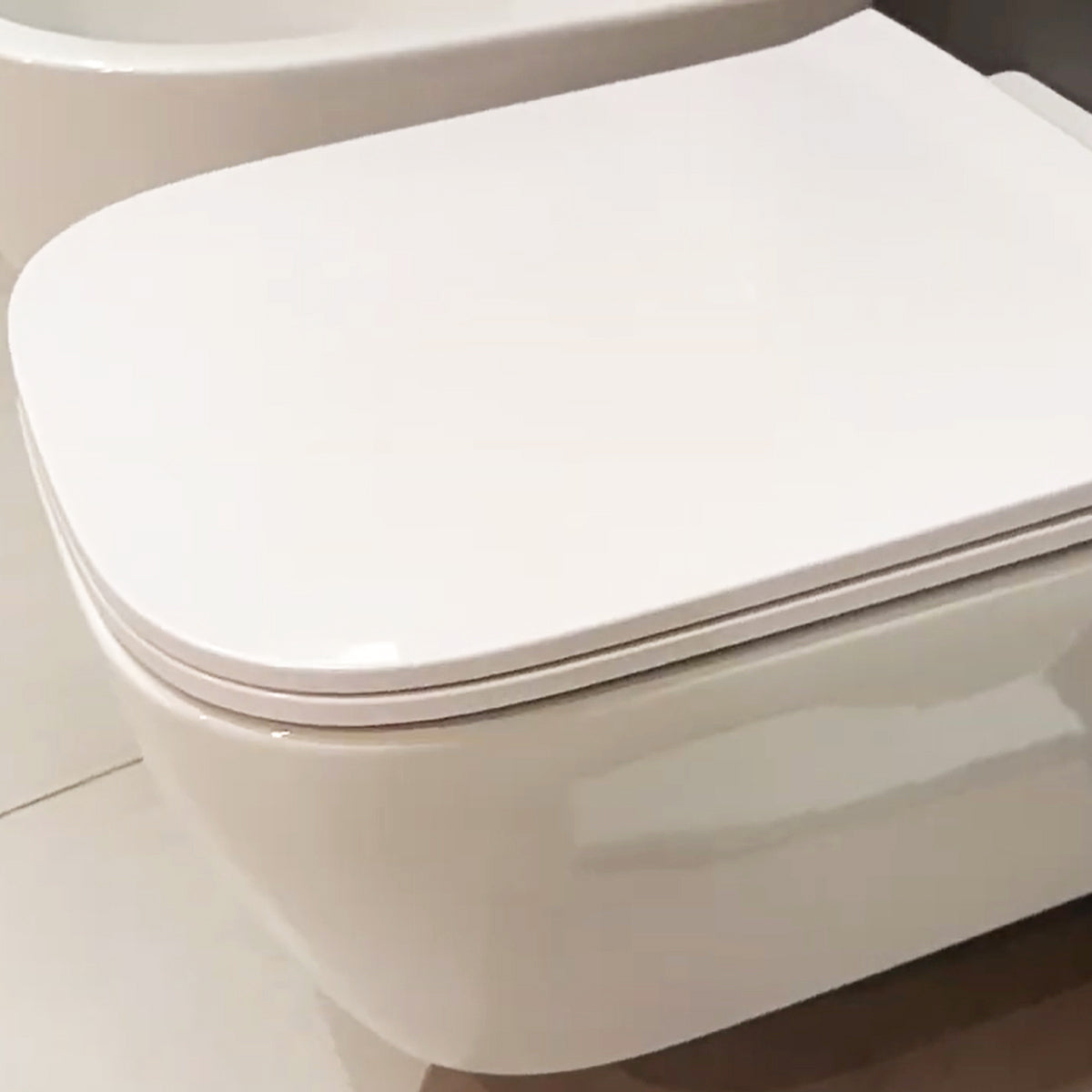Geberit Smyle Rimless Wall Hung WC Pan With TurboFlush & Soft Close Toilet Seat