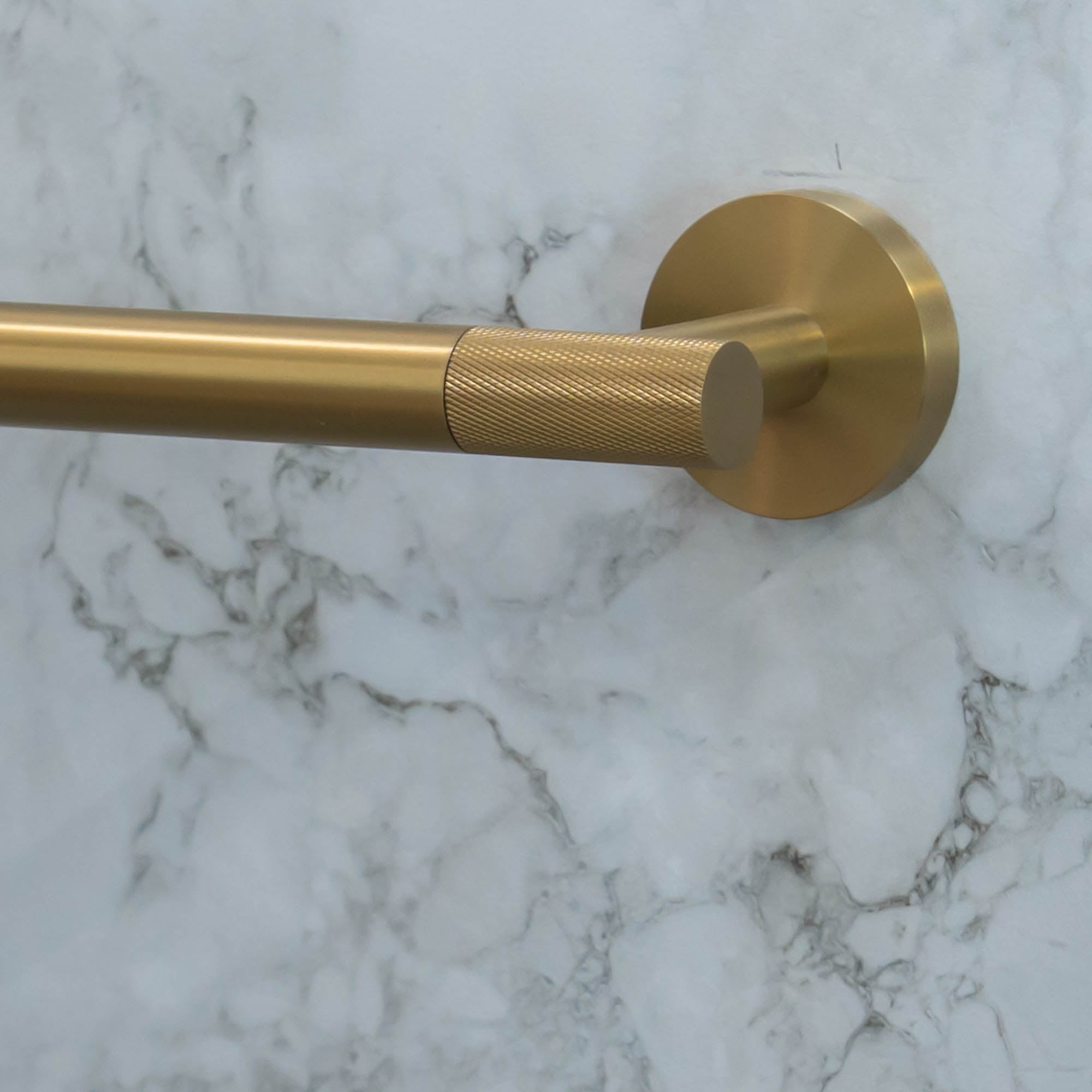 Harbour Knurled Single Towel Rail 600mm