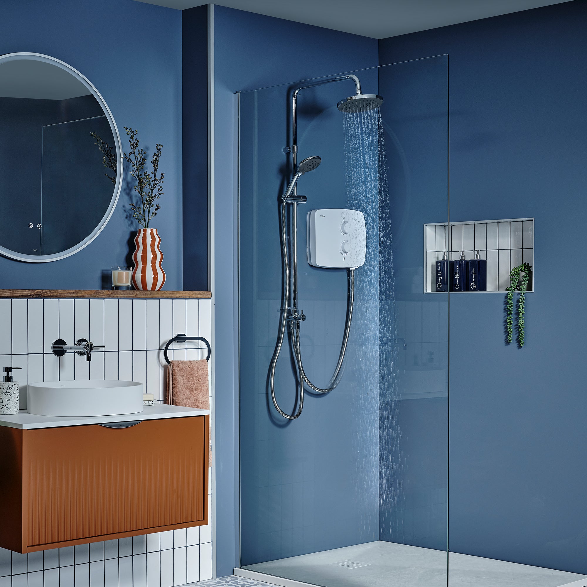 Triton T90ER White 9kW Dual Pumped Electric Shower with Rainfall Overhead and Handset Matt White