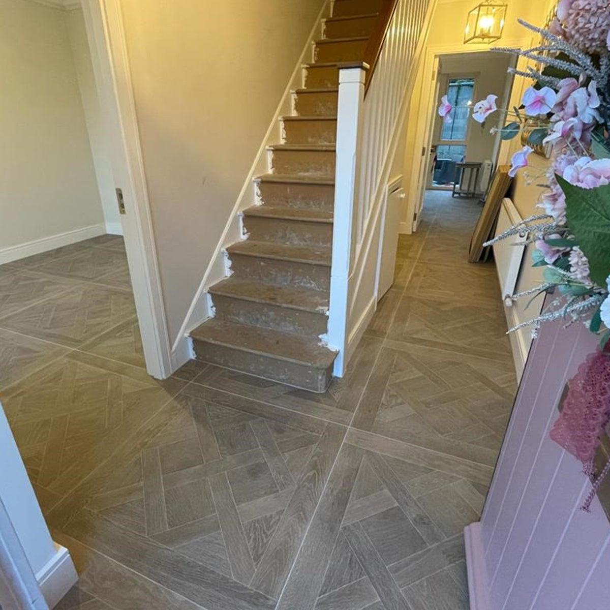 Björn Mocha Oak Wood Effect Porcelain Tile 90x90cm Matt