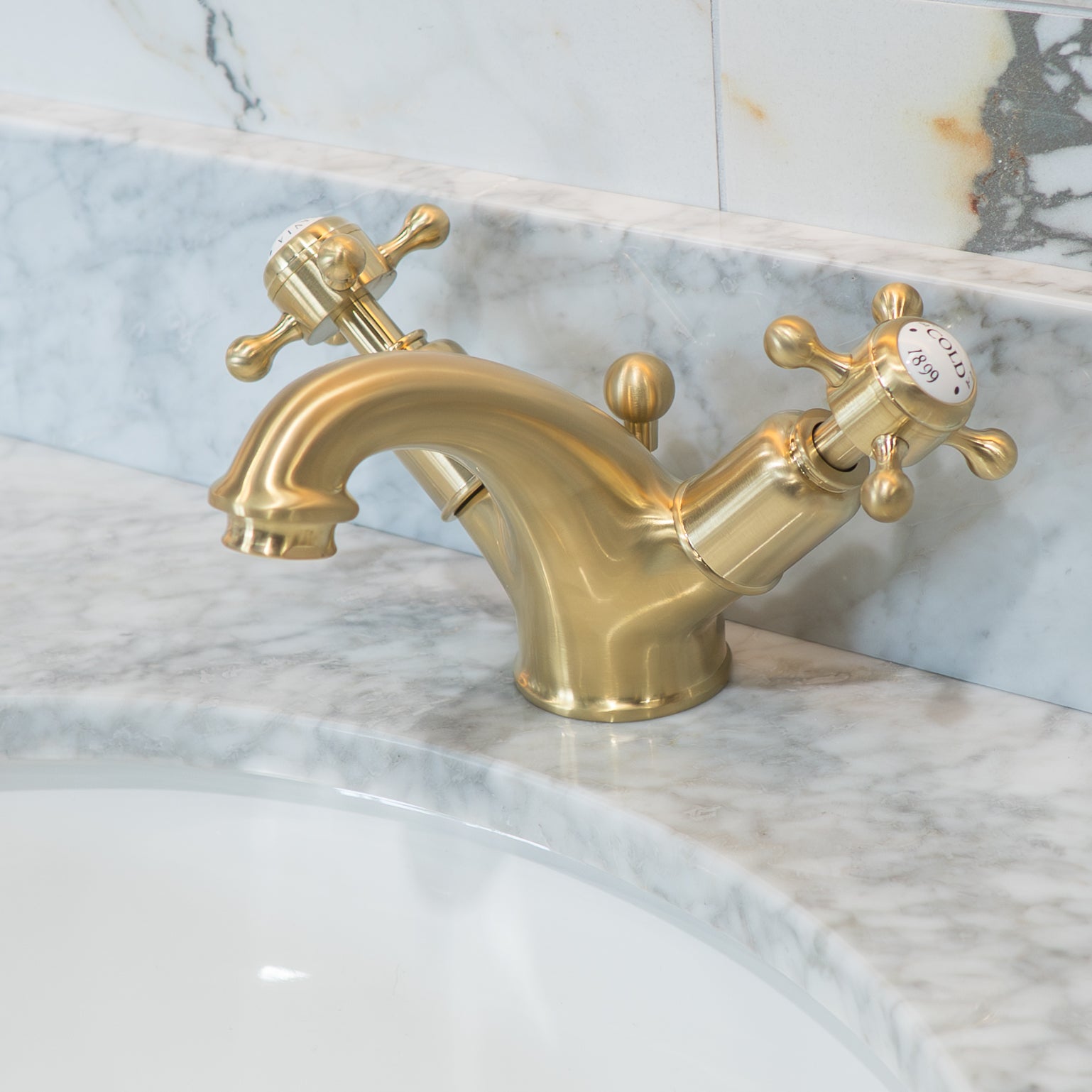 Crosswater Belgravia Crosshead Basin Mono Mixer With Pop Up Waste - brushed brass