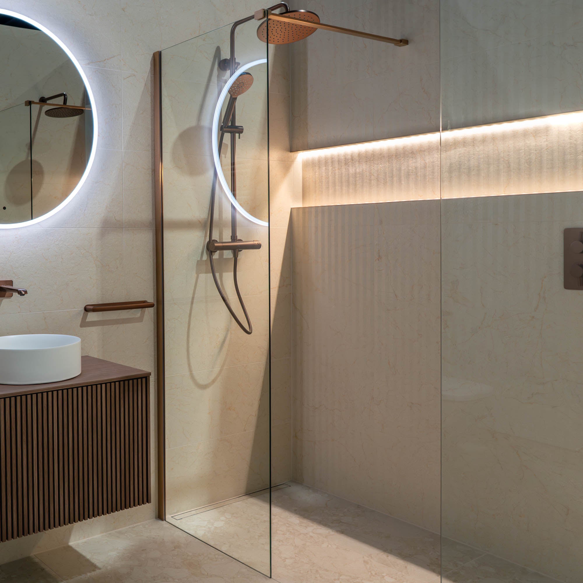 Granlusso™ 8 Clear Glass Wetroom Shower Screen - Brushed Bronze