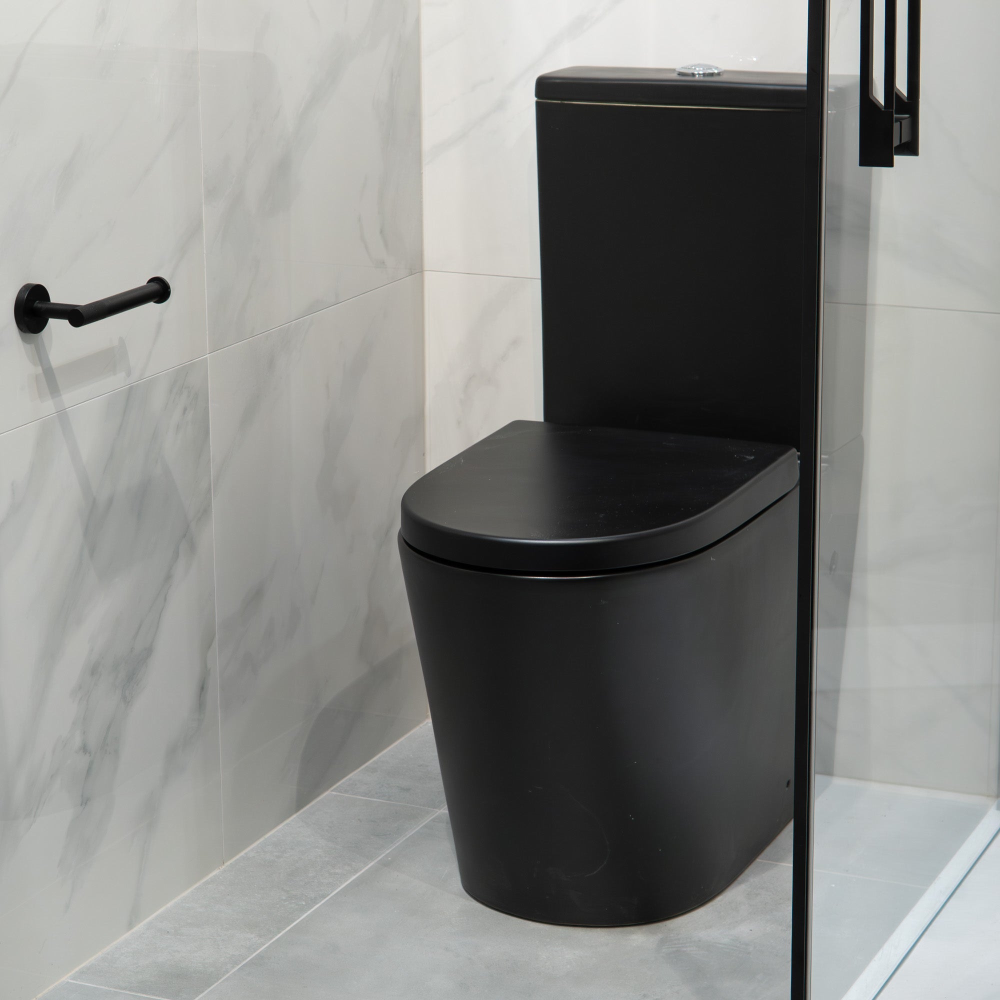 Granlusso™ Amalfi Matt Black Rimless Close Coupled Toilet and Soft Close Seat