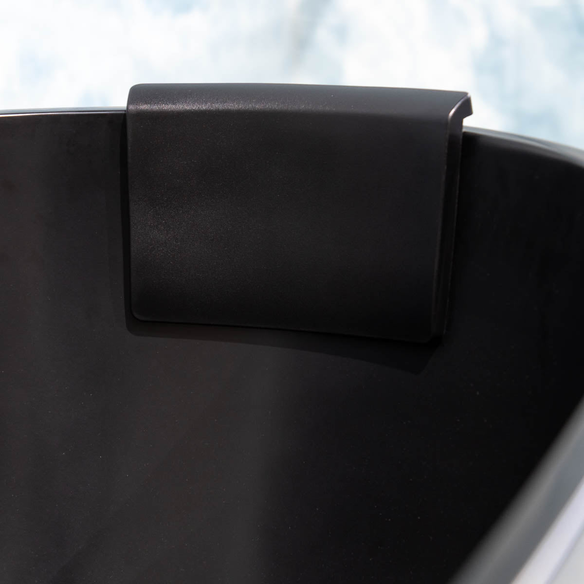 Granlusso Luxury Soft Black Gel Bath Headrest Pillow