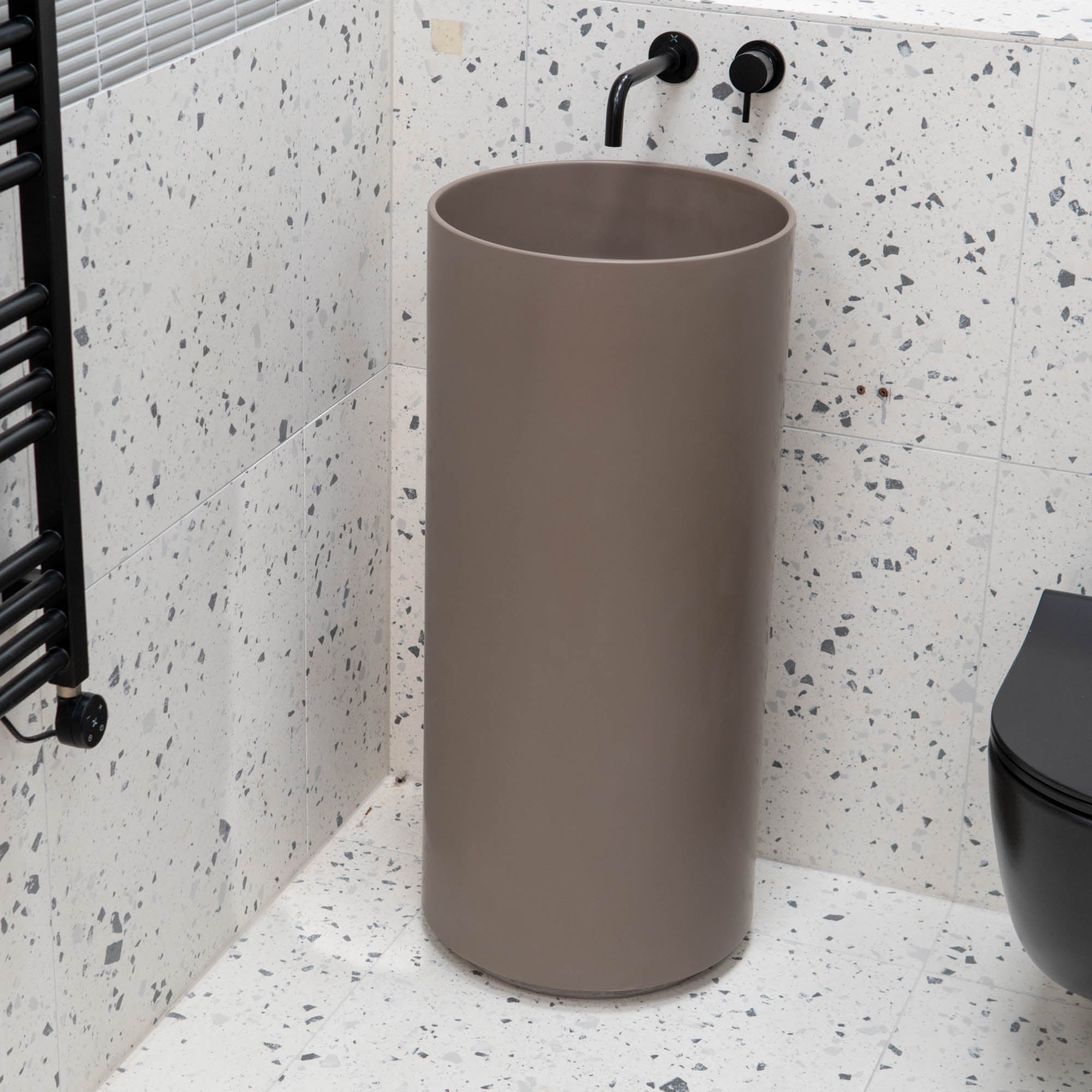 Granlusso™ Amalfi Cylinder Freestanding Stone Basin - Earth