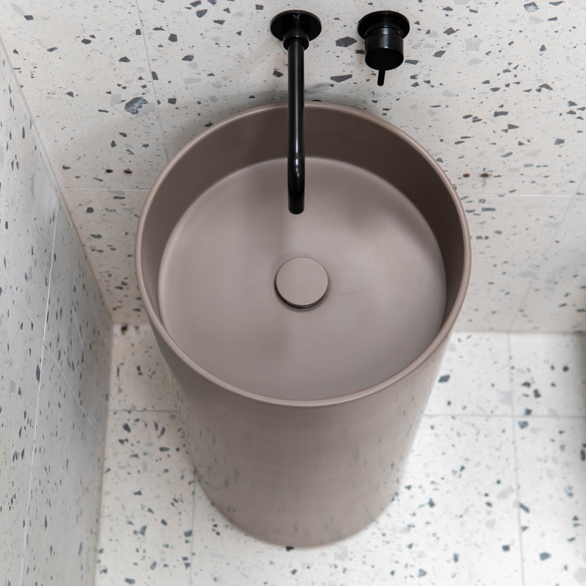 Granlusso™ Amalfi Cylinder Freestanding Stone Basin - Earth