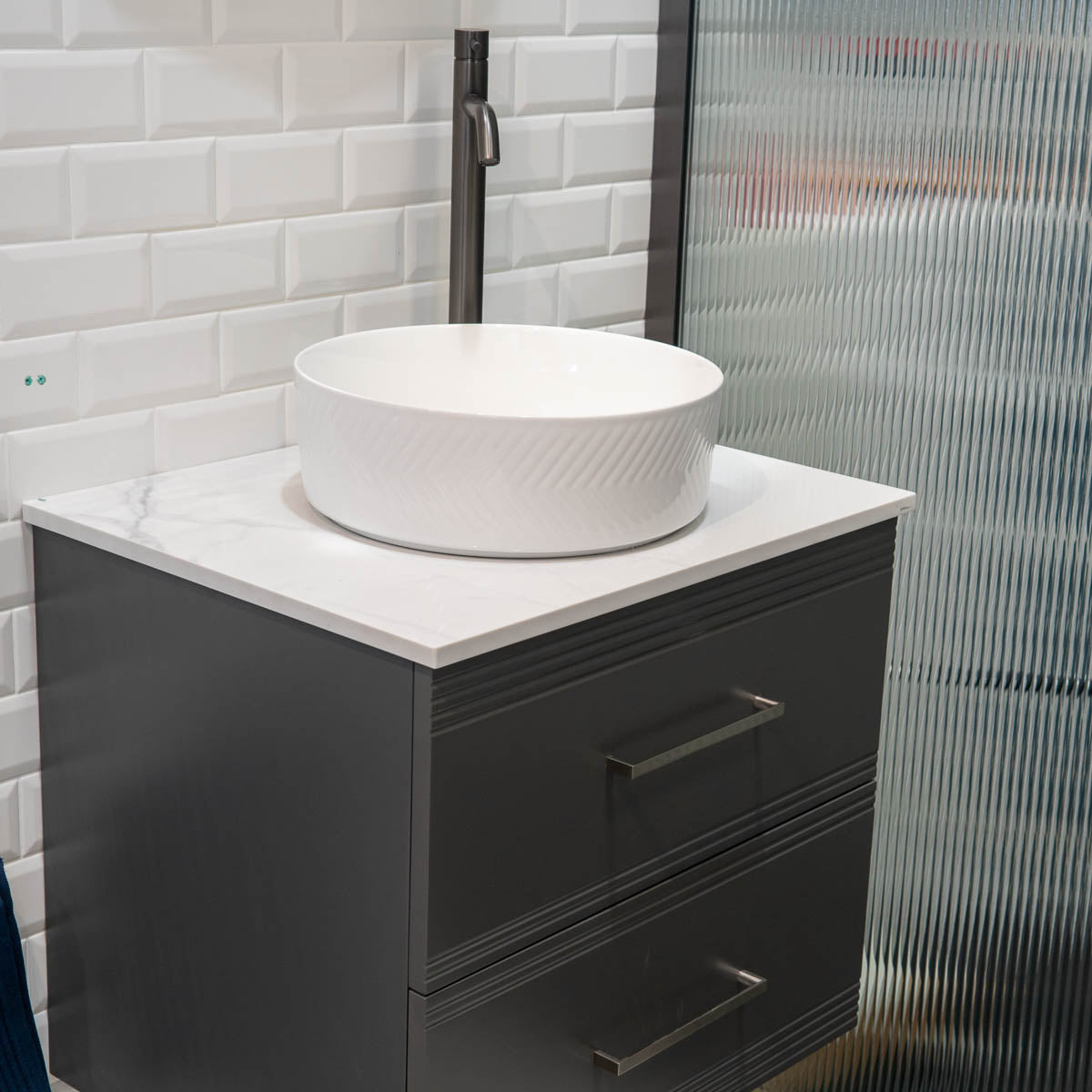 Granlusso™ Galleria Wall Mounted 2-Drawer Vanity Unit With Carrara Marble Effect Worktop - Slate Grey