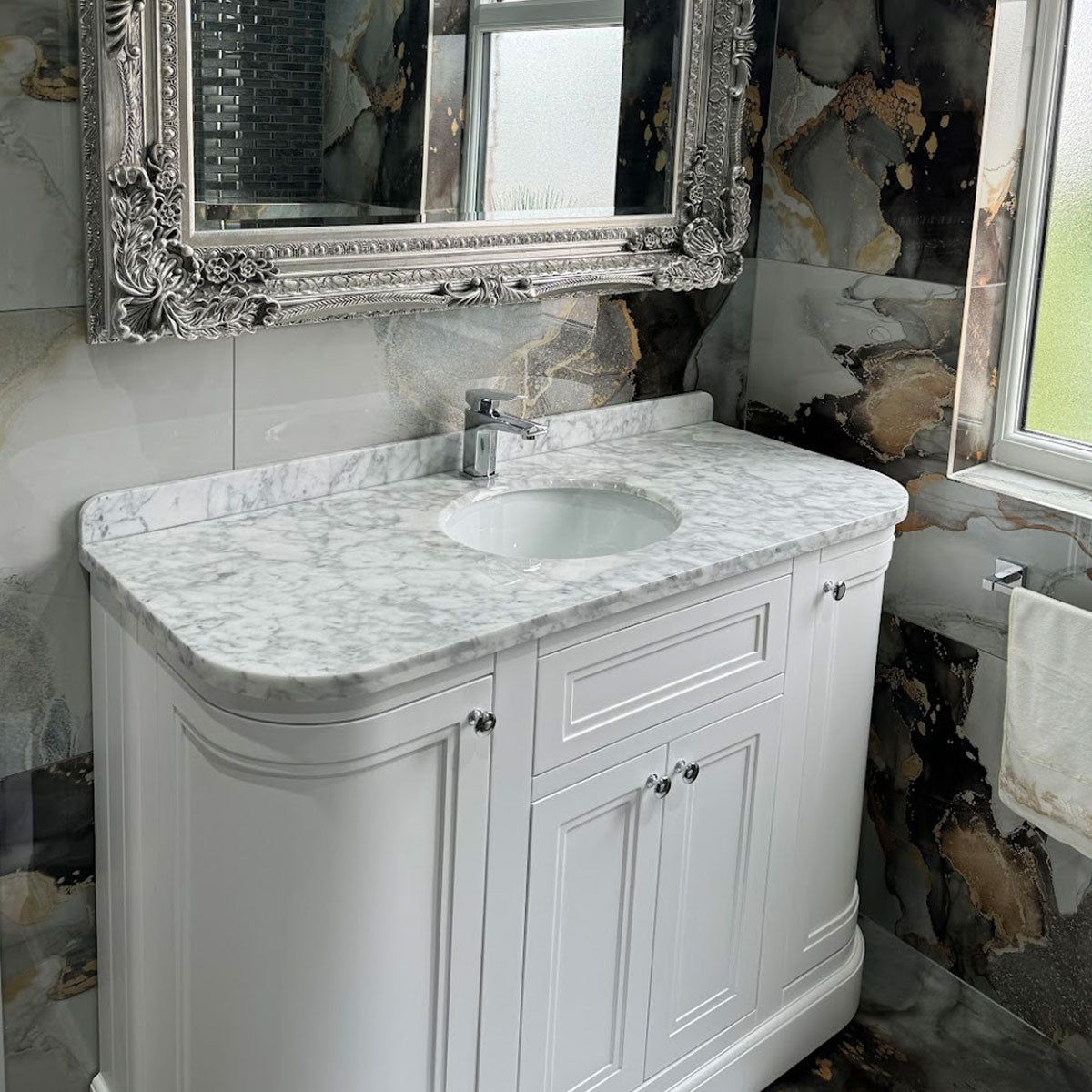 Granlusso™ Hampton 1200 Floorstanding Curved Vanity Unit With Real Marble Worktop and Basin