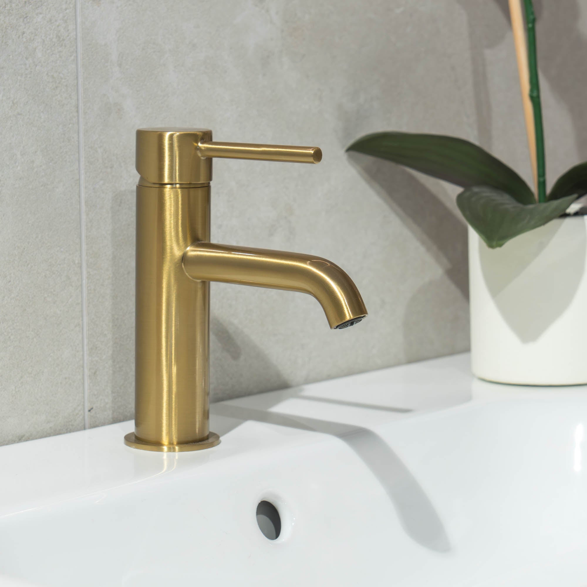 Granlusso Portofino Basin Mixer With Click-Clack Waste in Brushed Brass