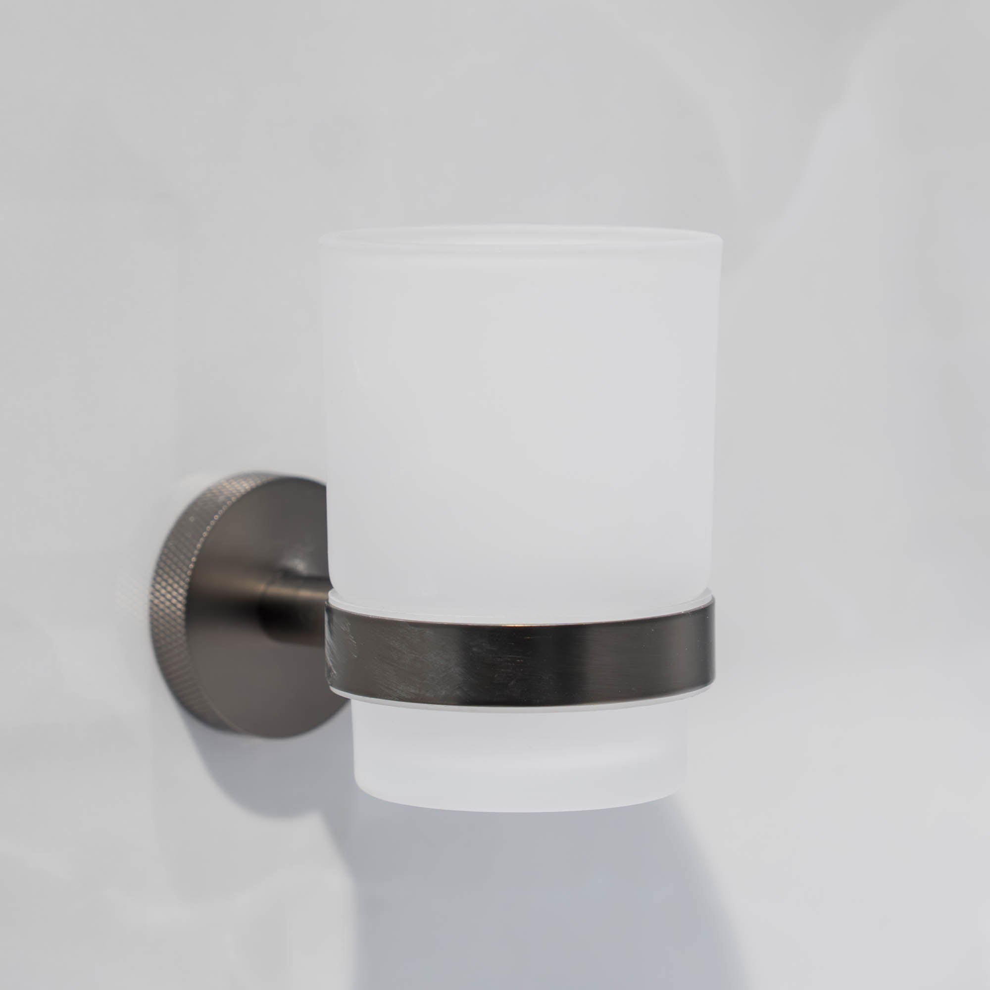 granlusso portofino knurled tumbler holder gunmetal