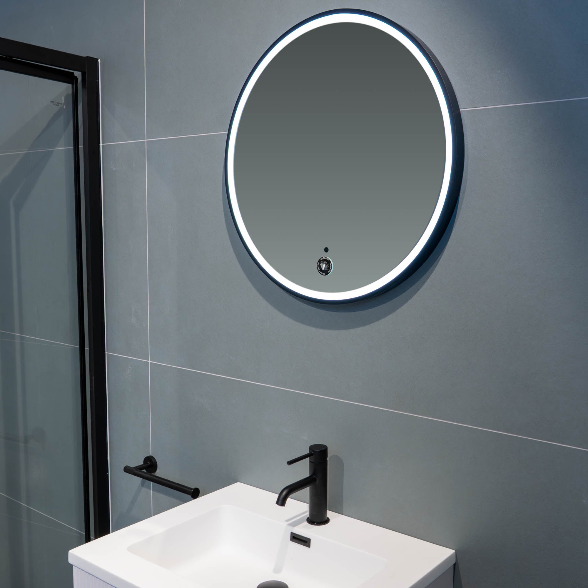 Granlusso Rocco Round LED Mirror with Matt Black Frame