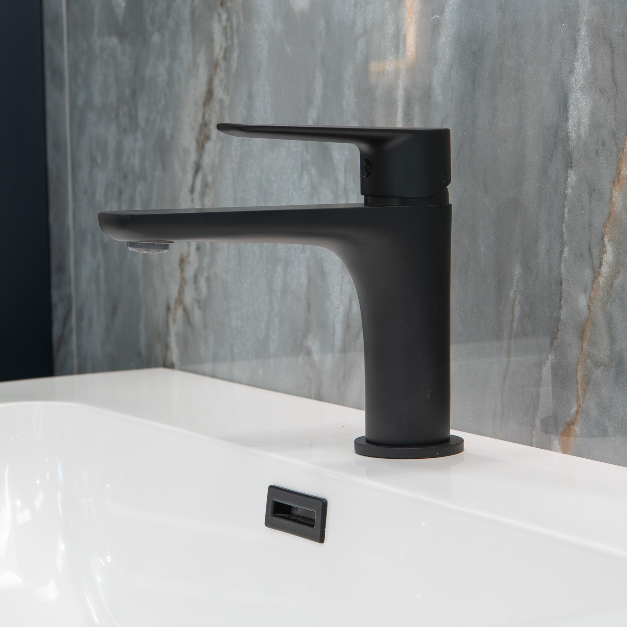 Granlusso Serenity Basin Mixer Matt Black with Click-Clack Waste