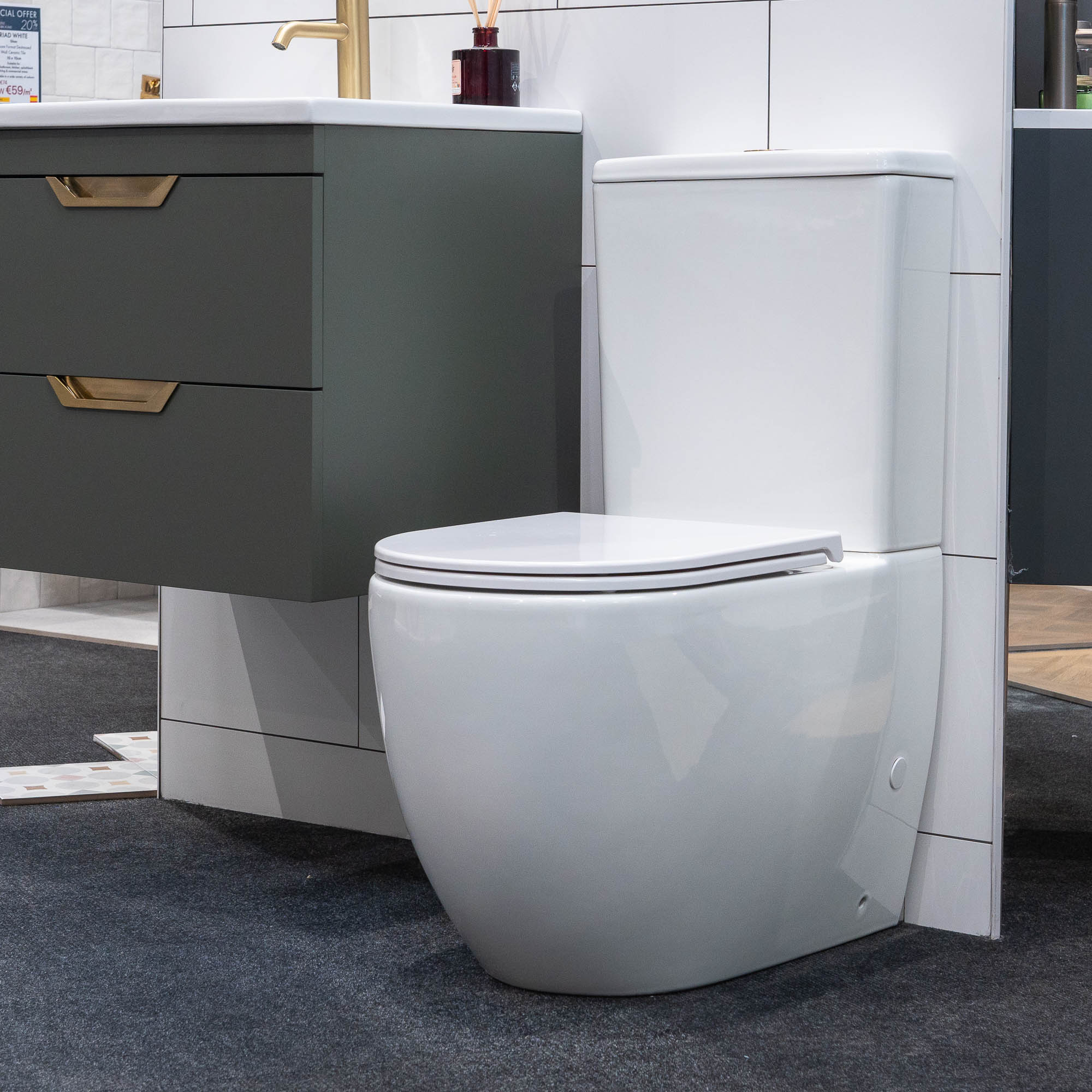 Granlusso Sorrento Rimless WC with Geberit Tornado Flush System