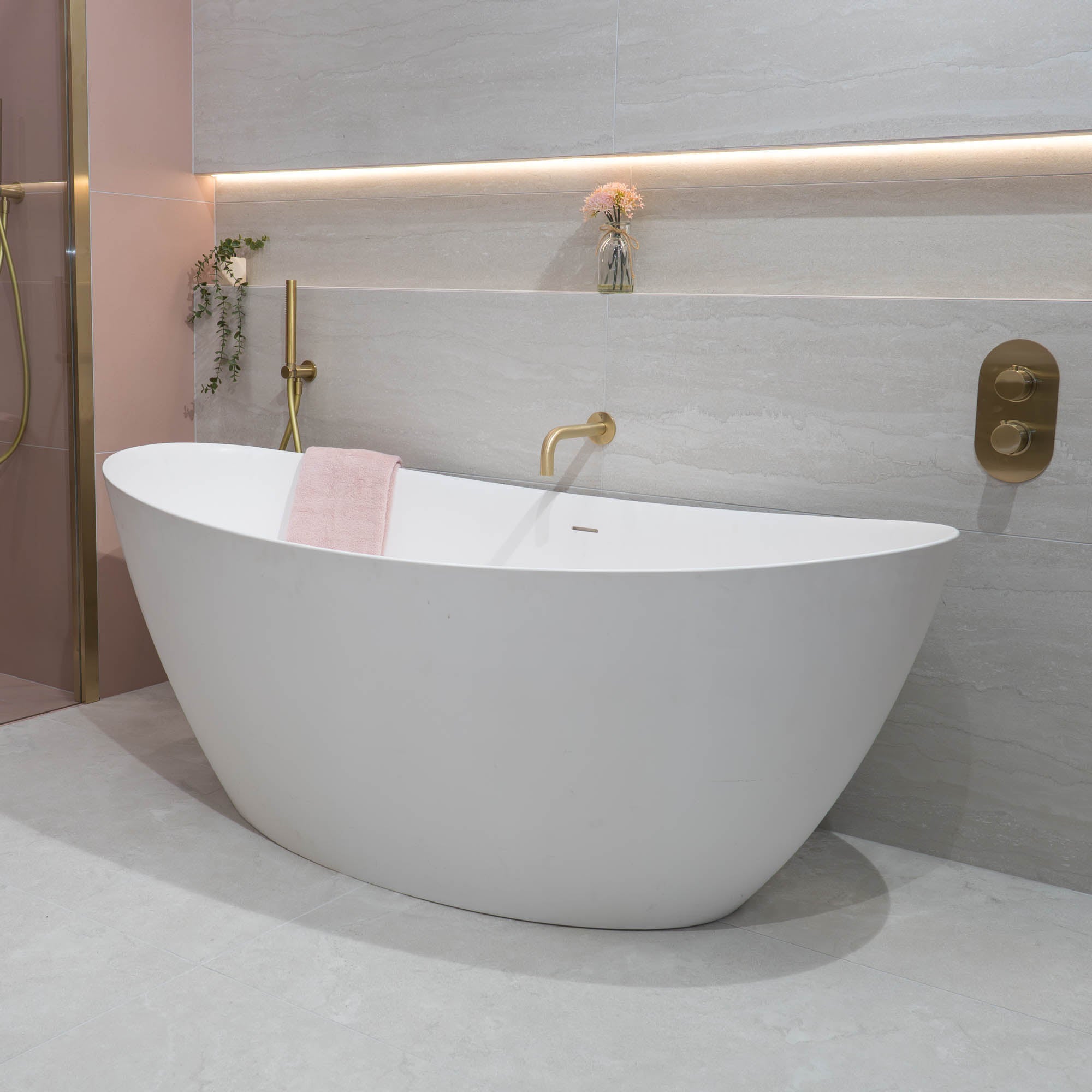Granlusso™ Vizzini Freestanding Solid Stone Bath - Matt White
