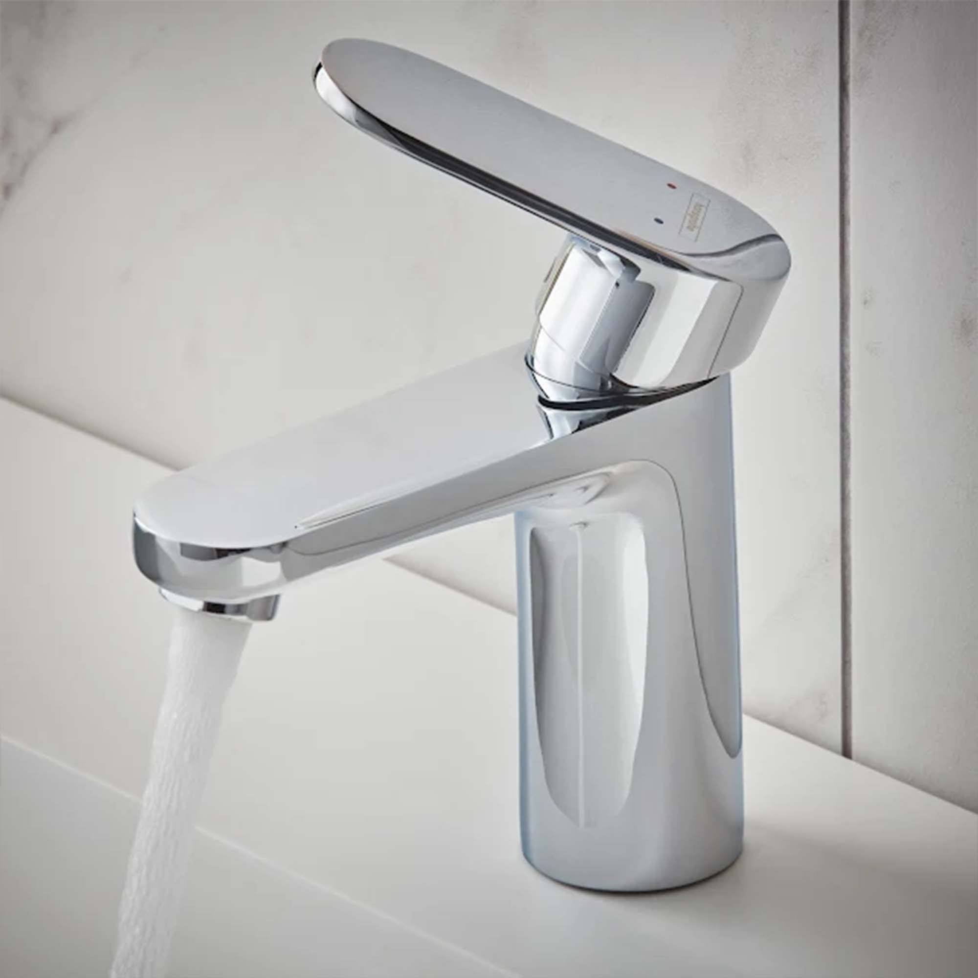 hansgrohe vernis blend 100 basin mixer with pop up waste chrome