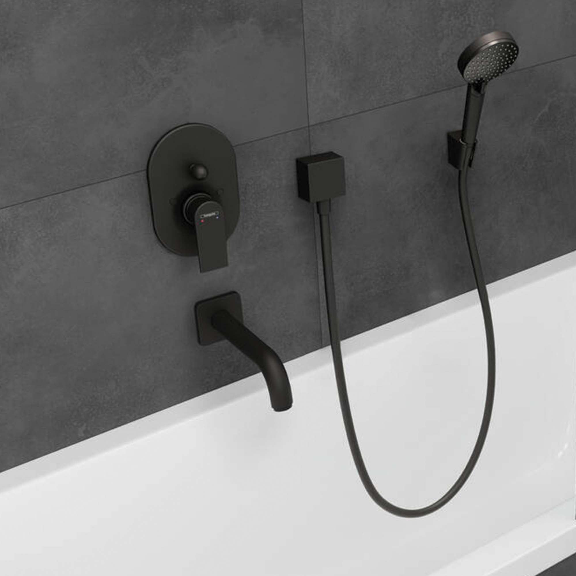 hansgrohe vernis blend bath spout matt black