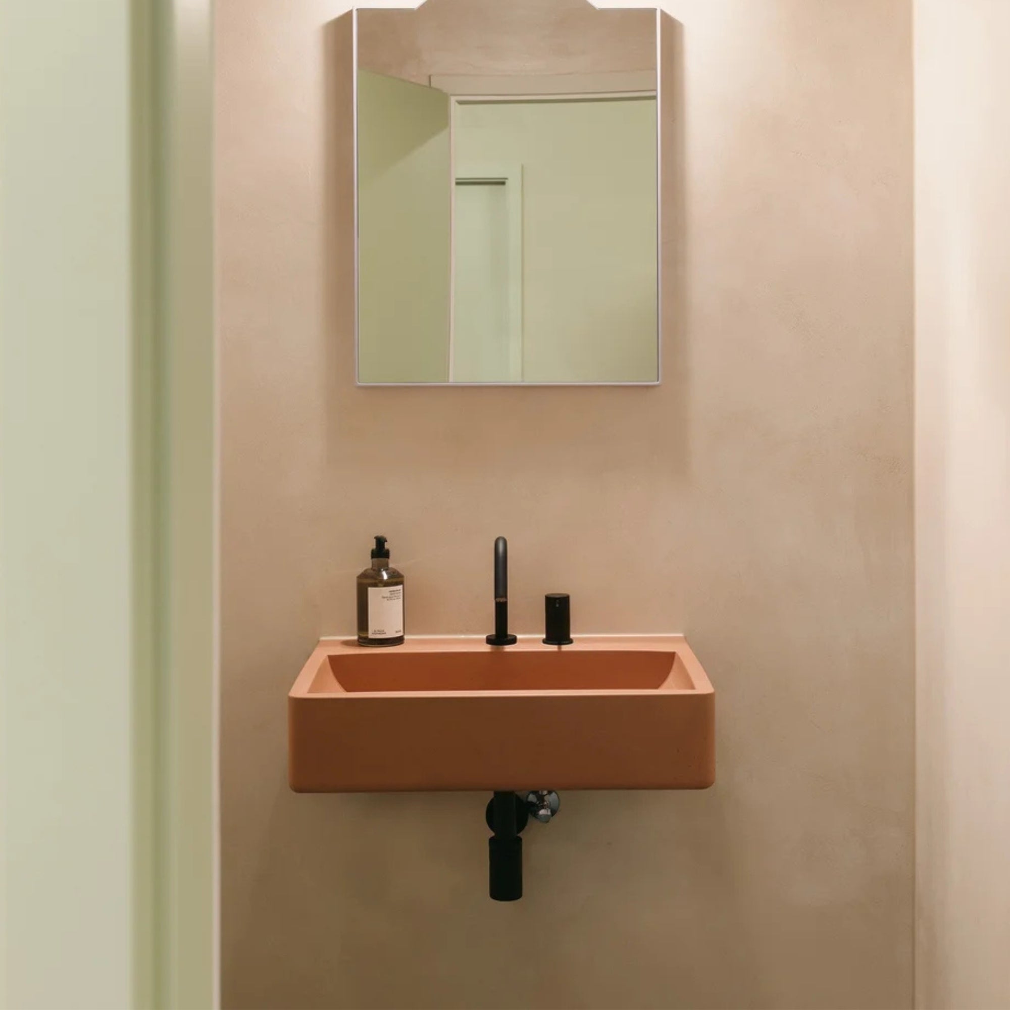 kast nilo wall-hung concrete basin With Shelf Surface