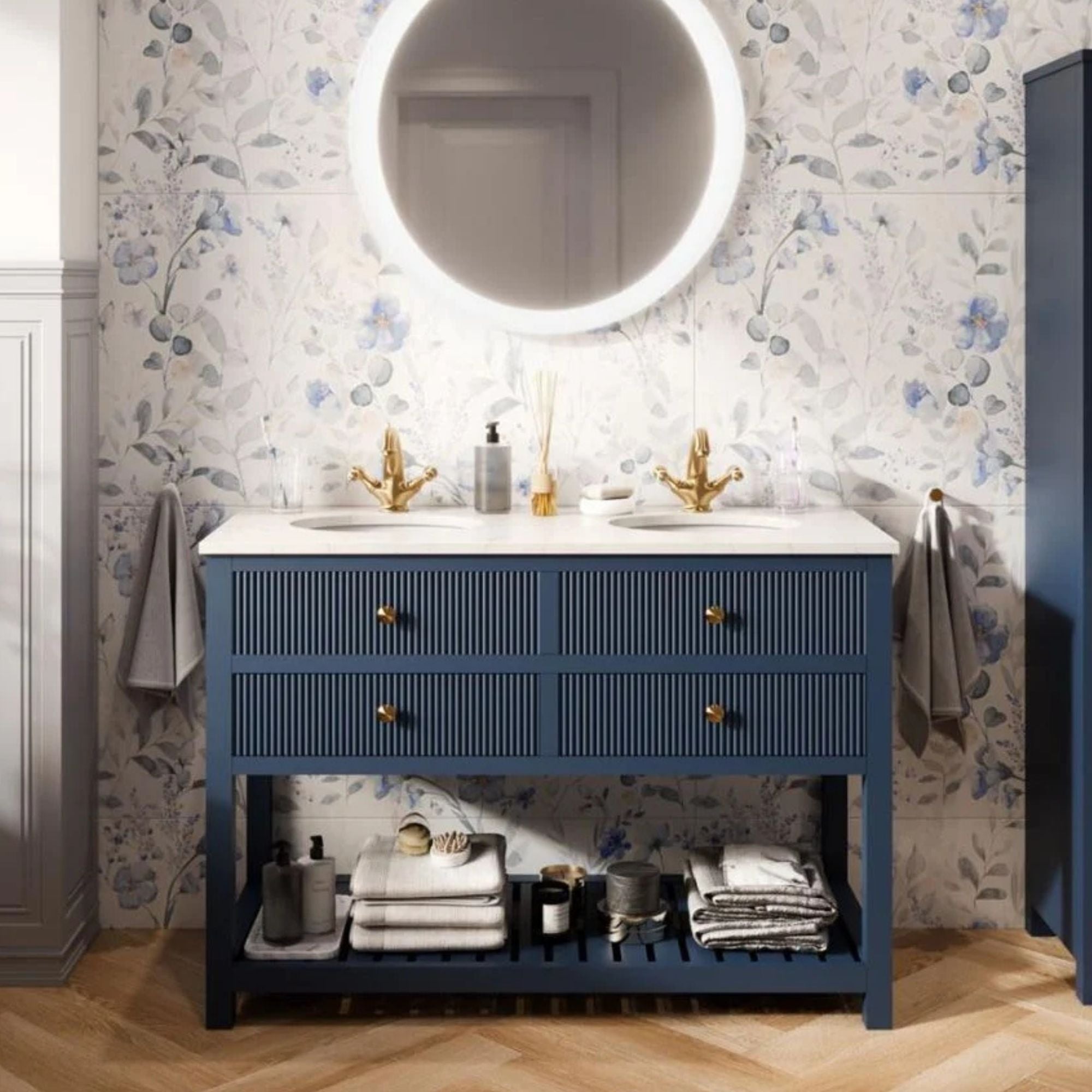 Newbury 1200 Fluted Floorstanding 4-Drawer Vanity Unit With Basin