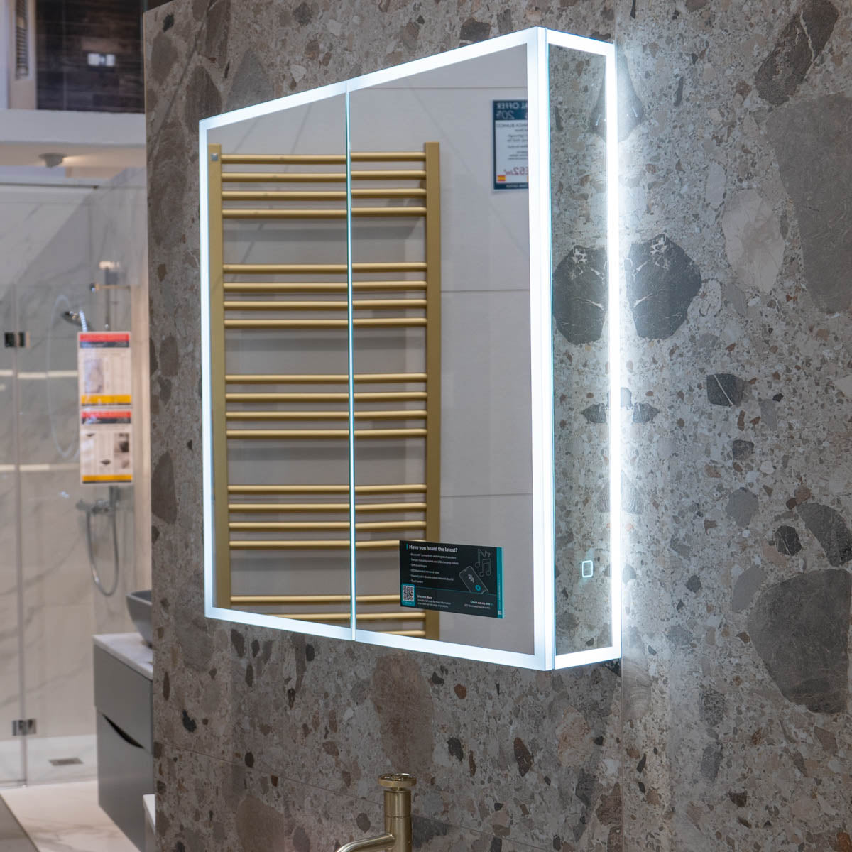 Granlusso Amalfi LED Double Mirror Door Cabinet With Charging Socket