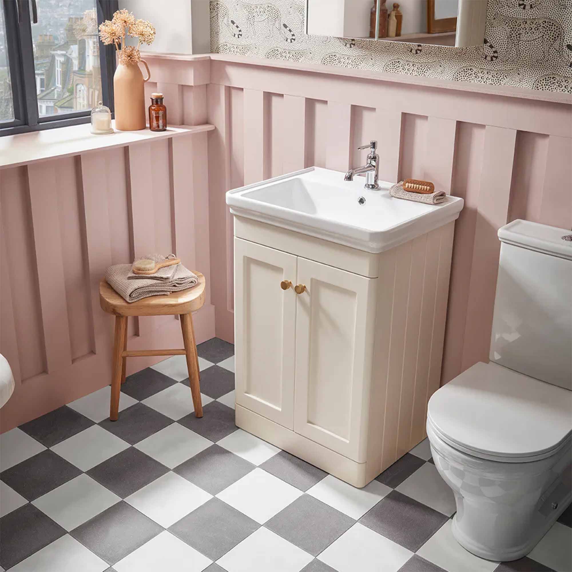 tavistock marston 600 paper white with brass knob