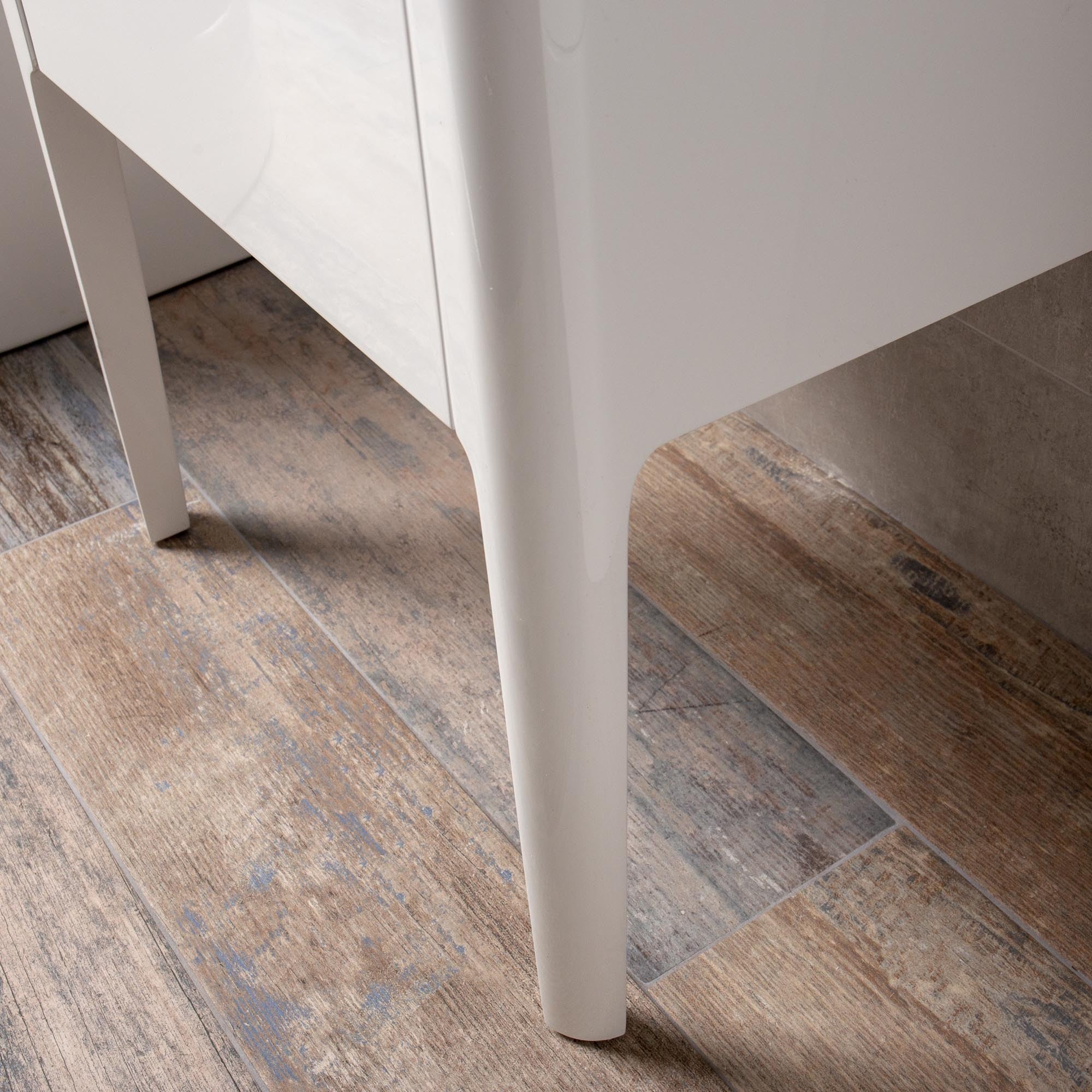 Doro II Floorstanding Vanity Unit with Basin