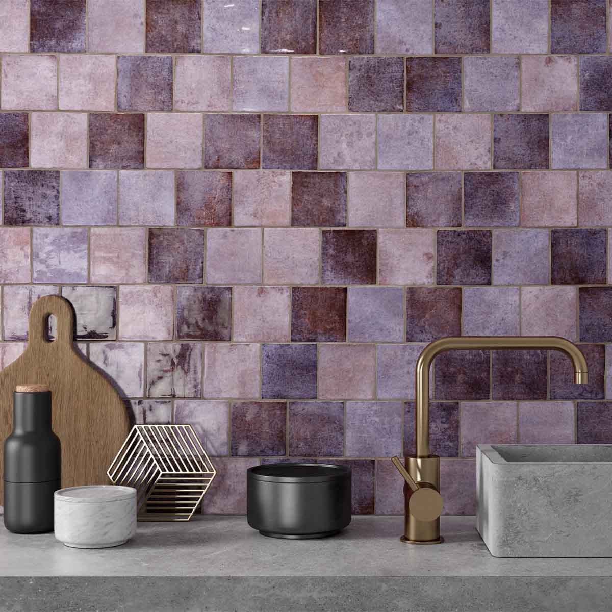 Dyroy Aubergine Decor Wall Tile 10 x 10cm in Gloss Lifestyle