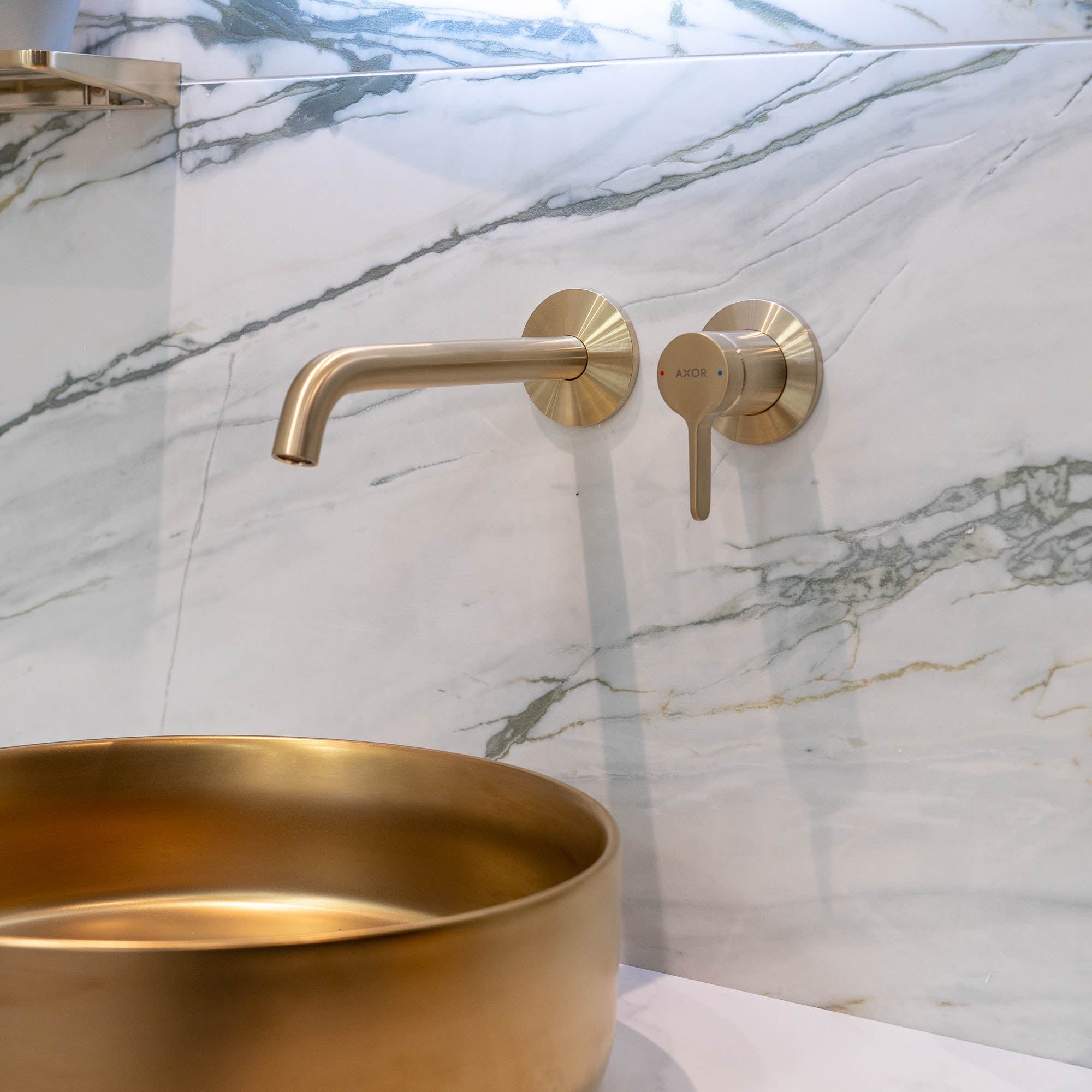 Axor Universal Circular Tumbler Holder Brushed Bronze