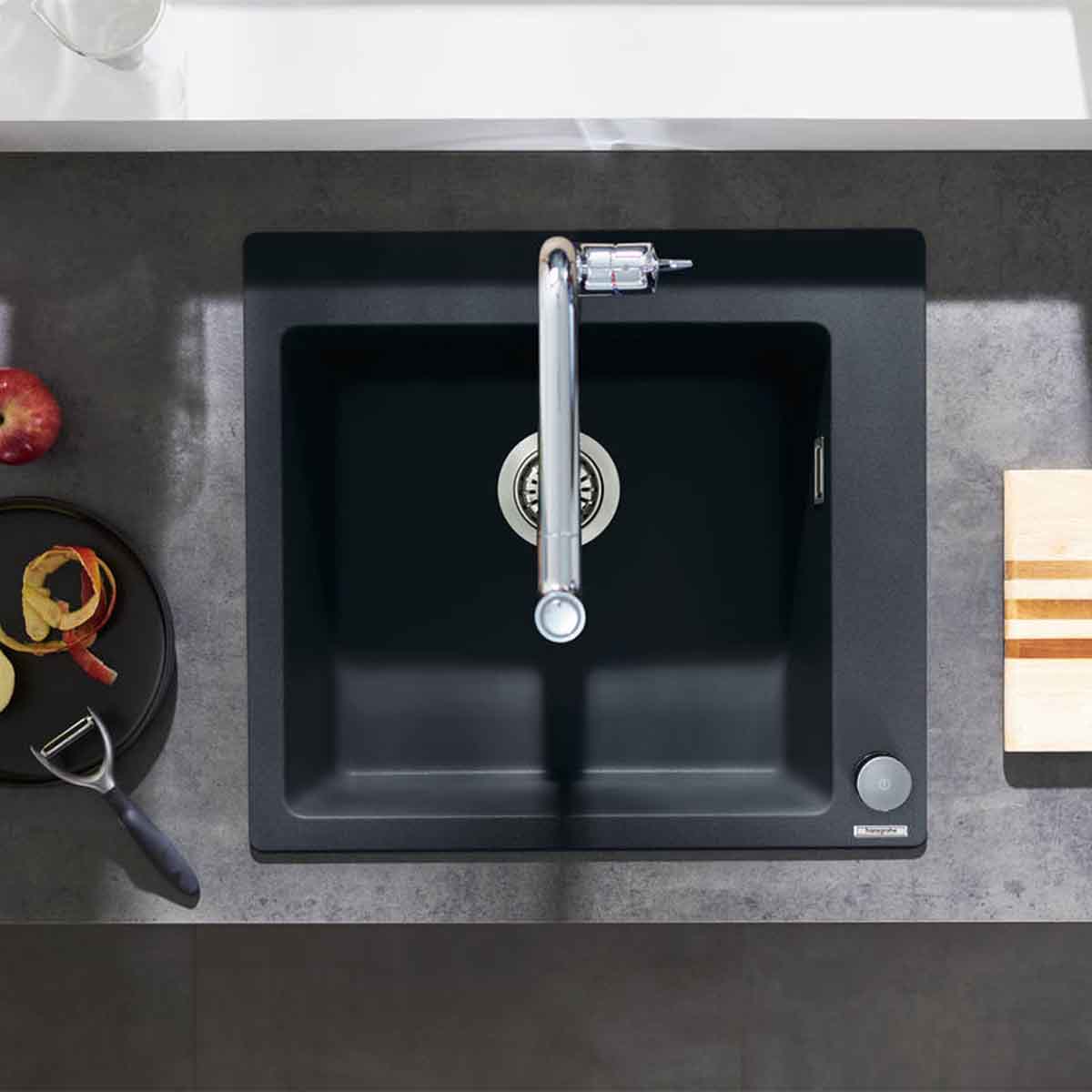 Hansgrohe S51 S510 F450 Single Bowl Kitchen Sink SilicaTec graphite black 540x490mm lifestyle