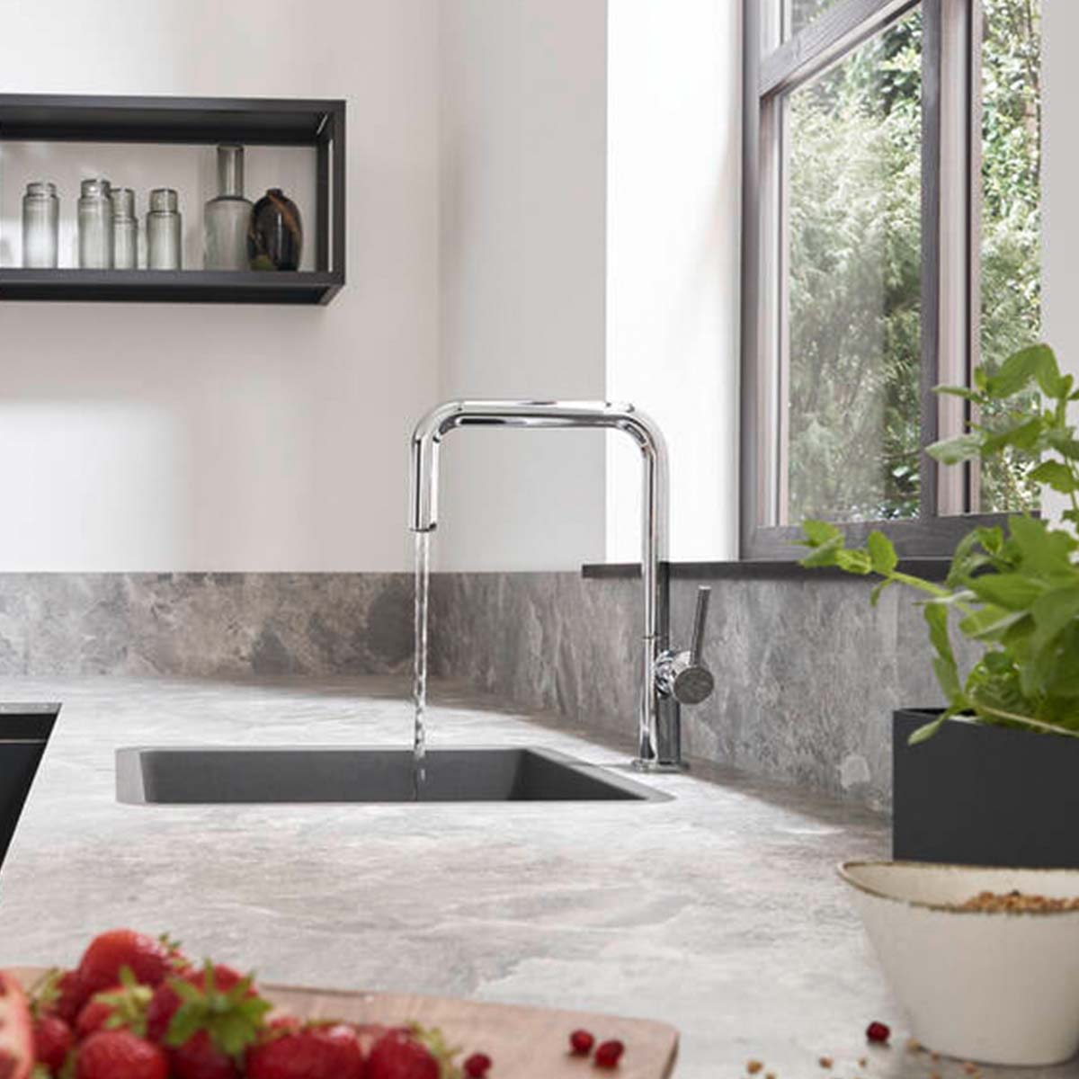 Hansgrohe Talis M54 Single lever kitchen mixer U220 with swivel spout feature