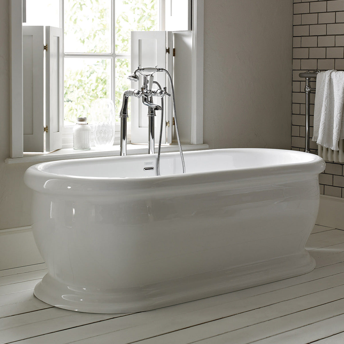 Heritage Derrymore Roll Top Freestanding Double Ended Acrylic Slipper Bath 1745x790mm White Gloss Lifestyle