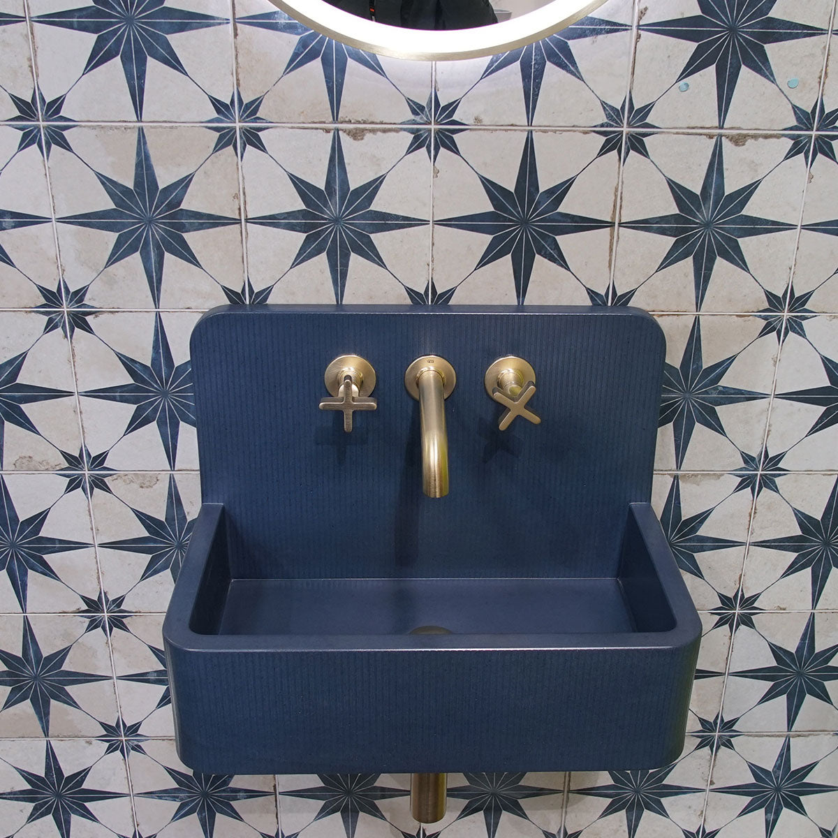 Kast Elm Patterned Wall-Hung Concrete Basin With Splashback