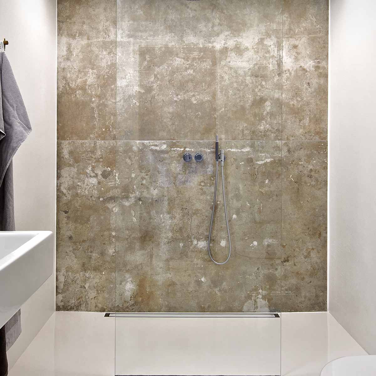 UniSlope 1K Wet Room Kit Highline Panel Drain Polished