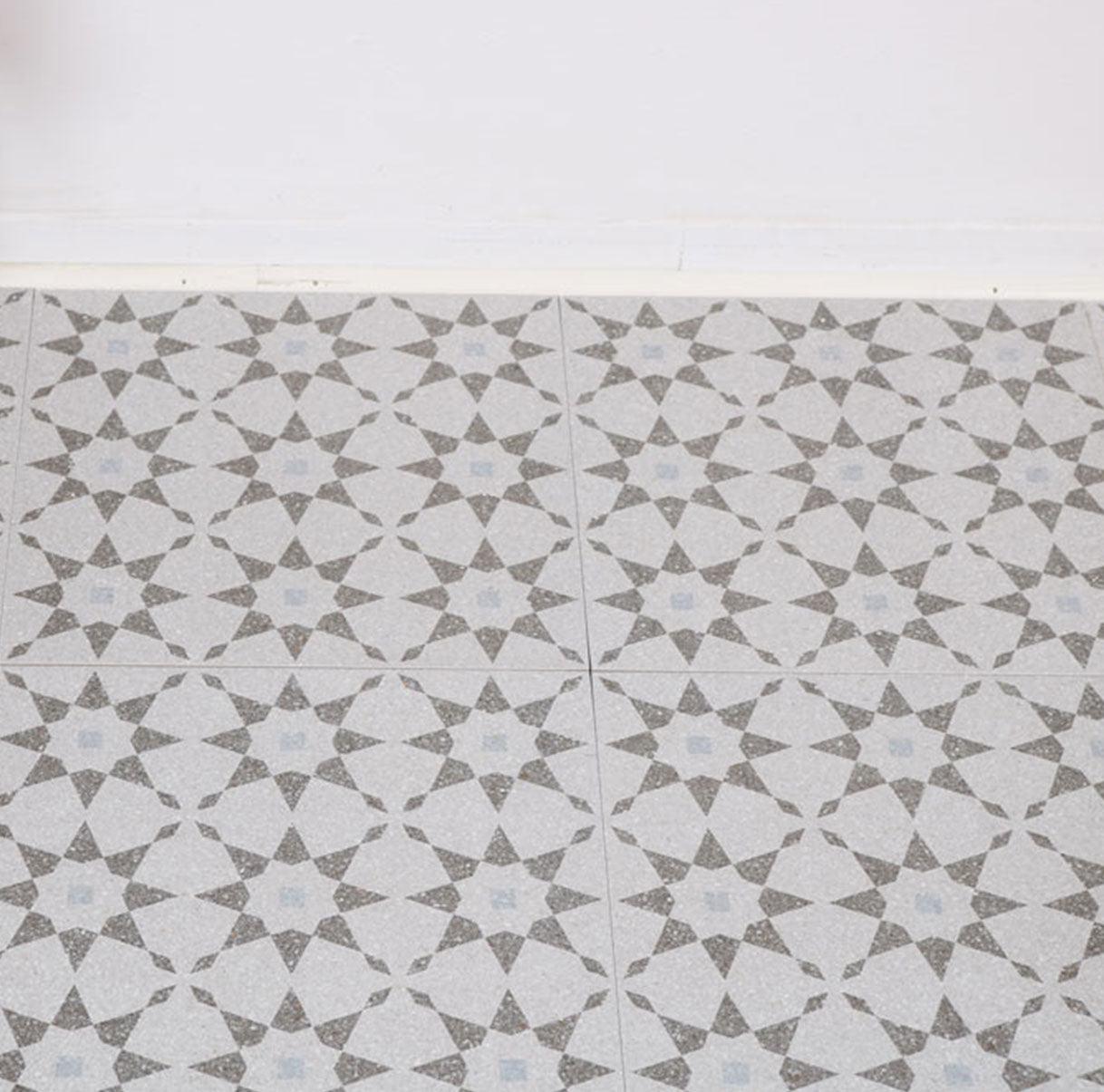 Vives Farnese Aventino-R Humo Terrazzo Effect Porcelain Tile 29 x 29cm