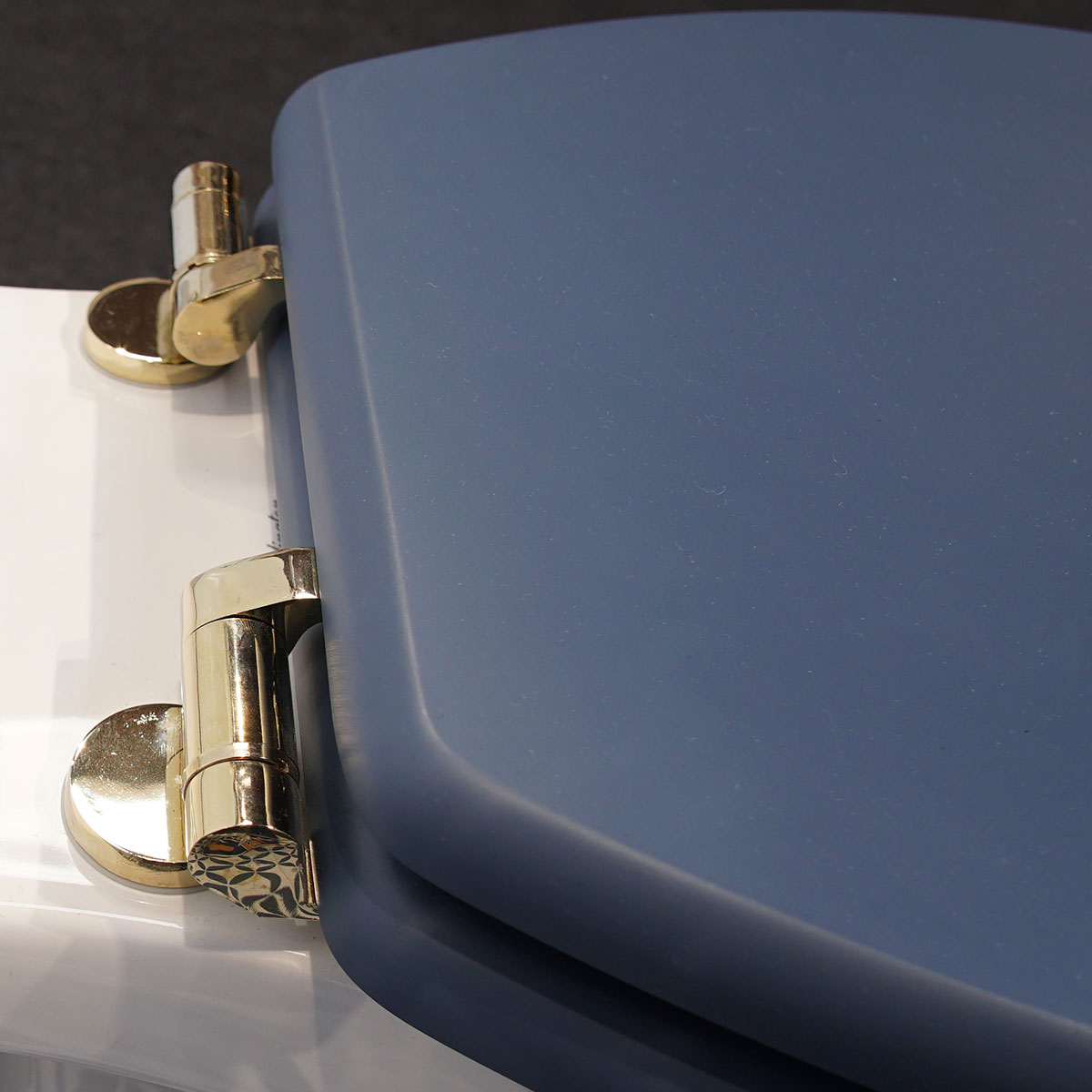 Burlington Standard Traditional Close Coupled Toilet Deluxe Bathrooms Ireland