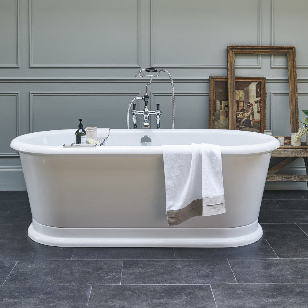 Burlington London 1800 x 850mm Round Double-Ended Bath Deluxe Bathrooms Ireland