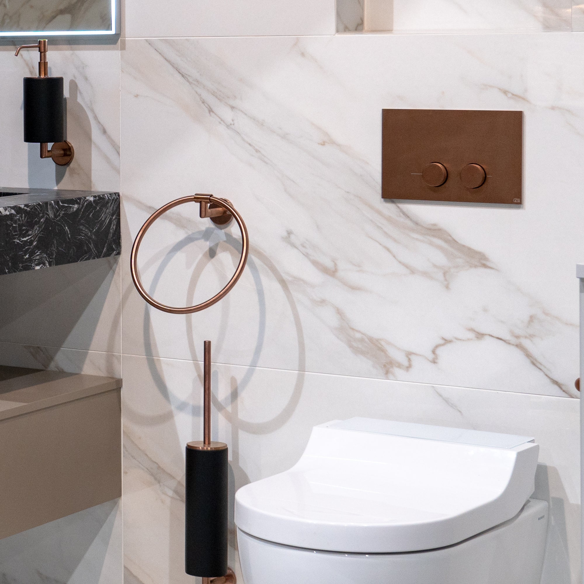 Deluxe Calacatta Oro Marble Effect Porcelain Tile 60x120cm Matt