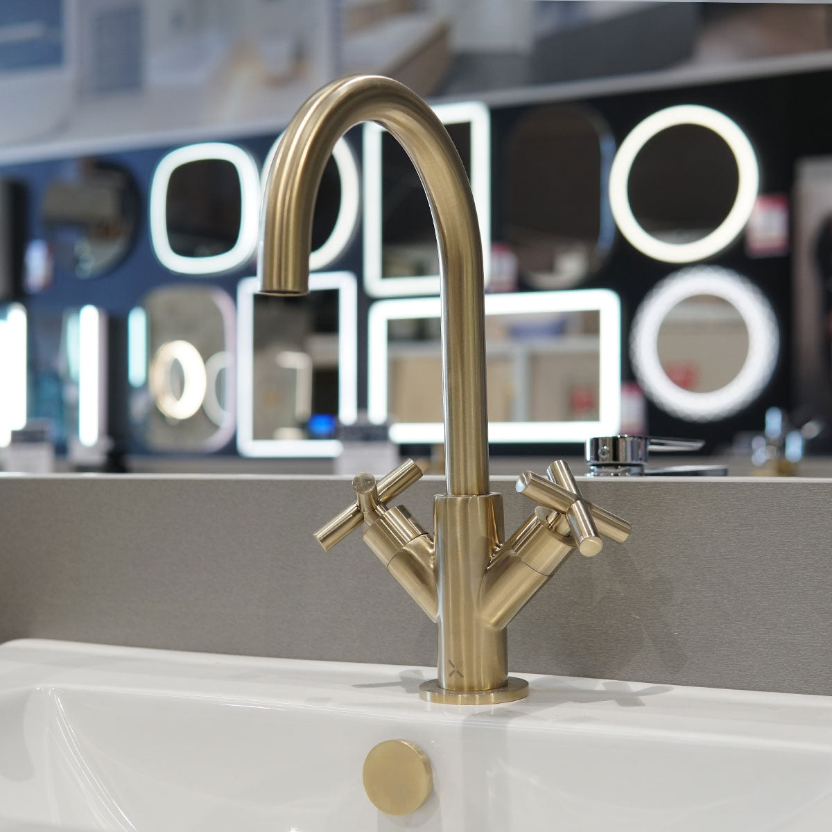 Crosswater MPRO Crosshead Basin Mixer Tap