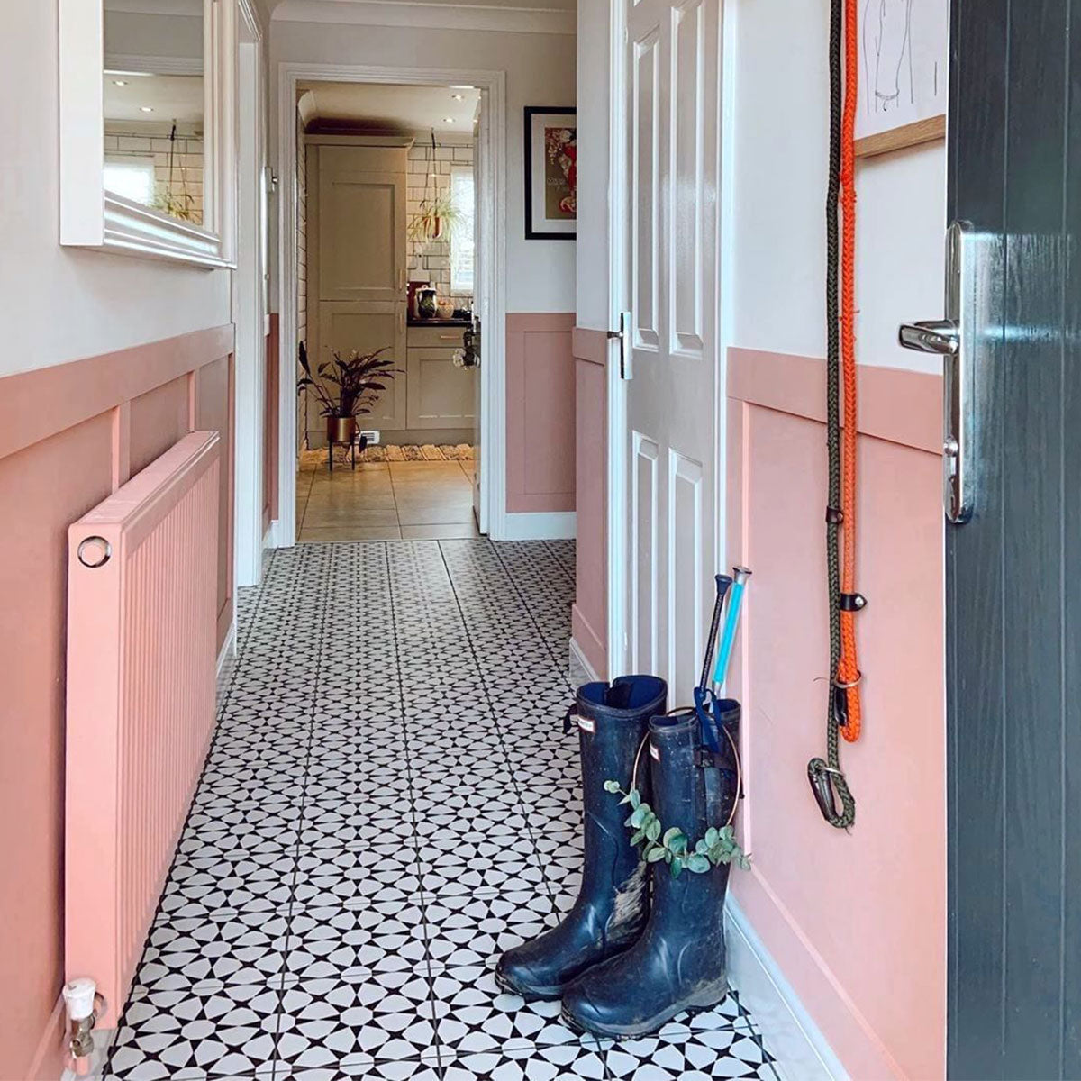 Cuban White Star Patterned Porcelain Tile Matt 22 x 22cm