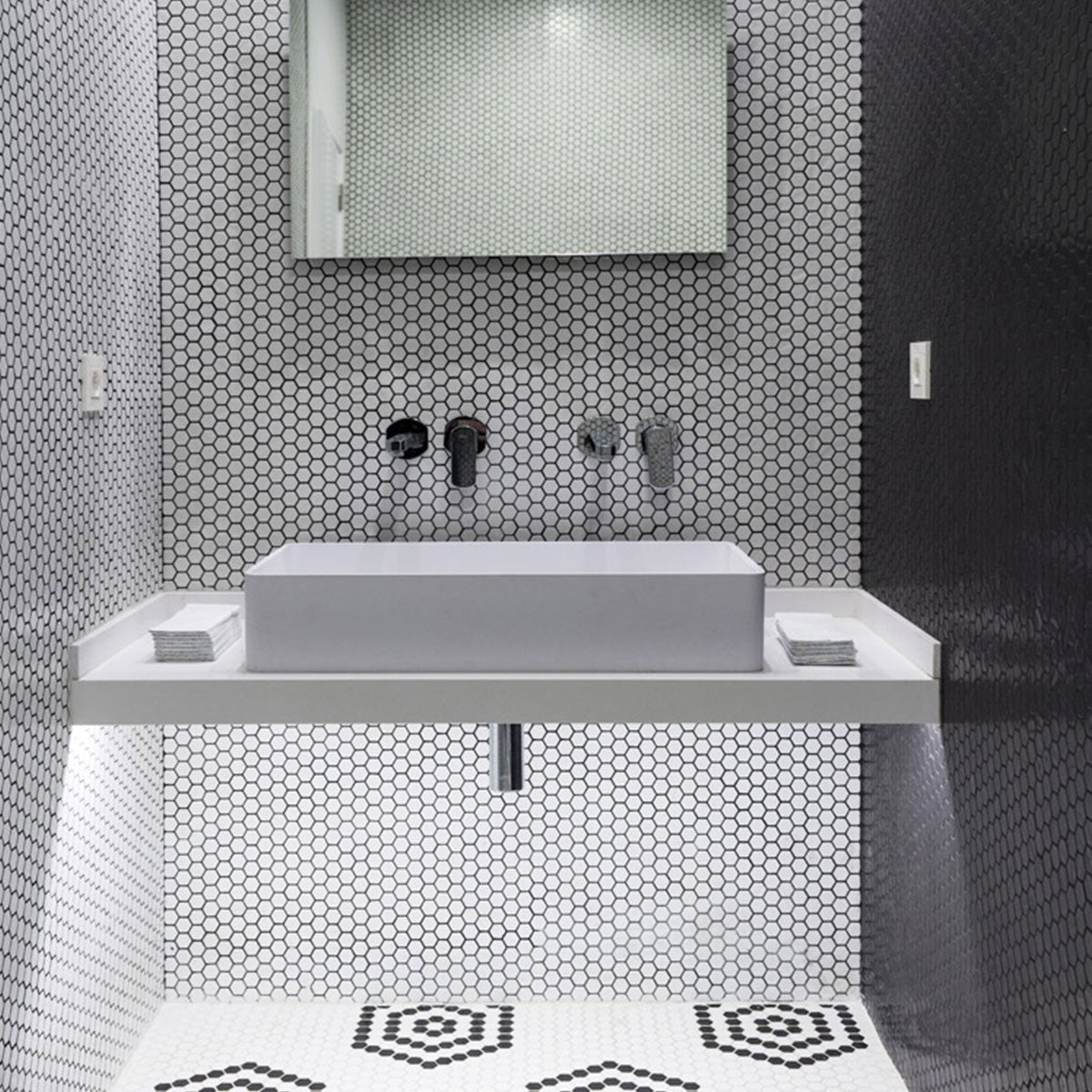 Deluxe Flower Hexagon Mosaic Porcelain Tile White Matte