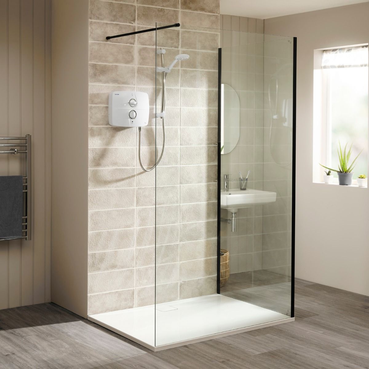 Triton T90sr Silent Electric Shower