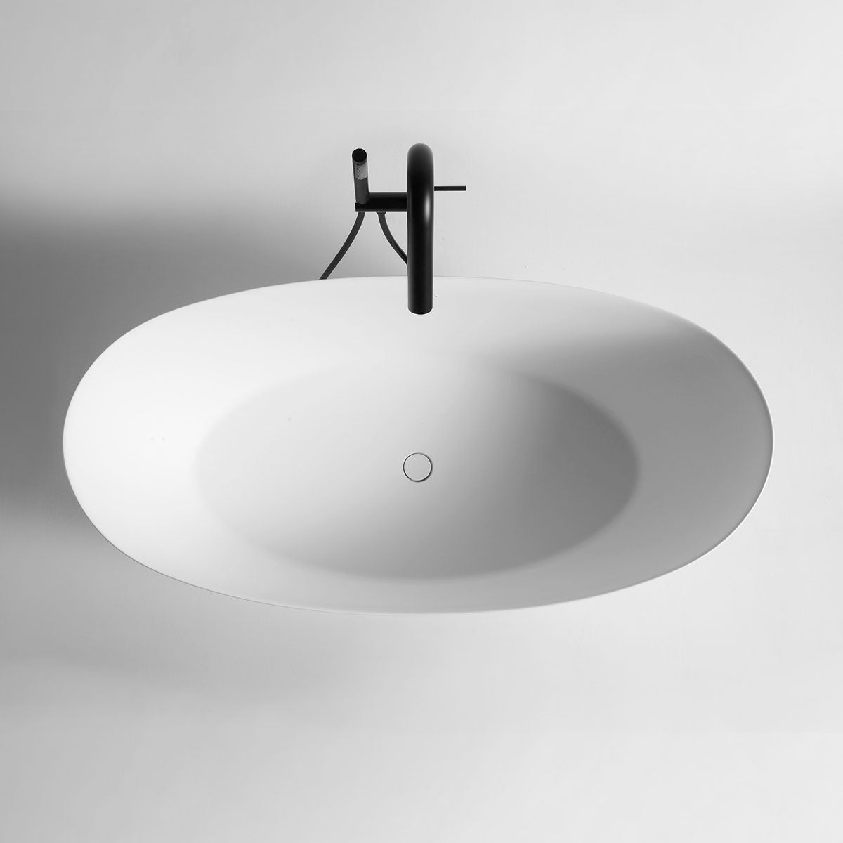 Granlusso Venzini Freestanding Stone Bath Matt White