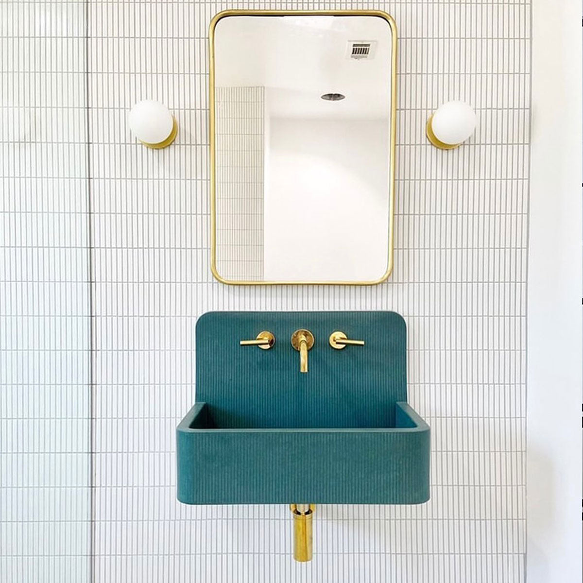 Kast Elm Patterned Concrete Basin With Splashback in Forest Finish