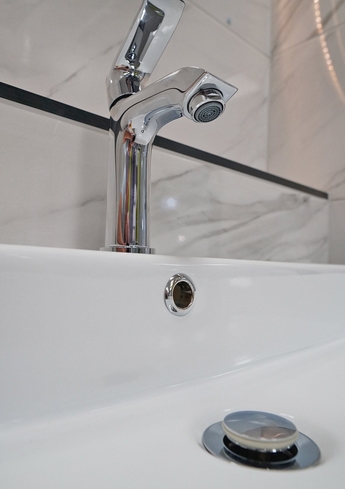 Hansgrohe Metris 100 Single Lever Basin Mixer With Pop-Up Waste