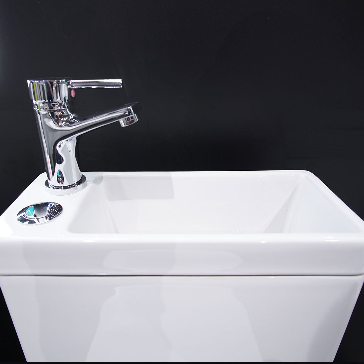 Jordan Rimless Short Projection Toilet With Cistern, Basin and Tap