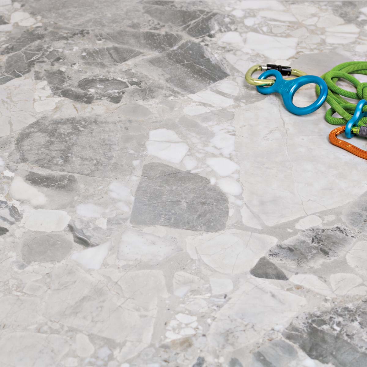 sublime cliff marble effect 4d shaped porcelain tile 100x100cm lifestyle