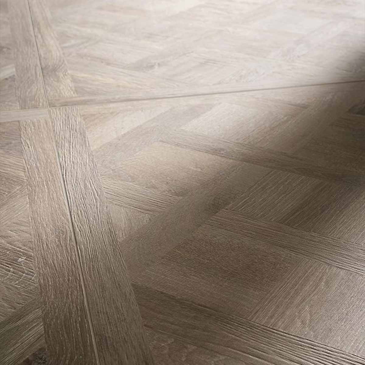 versailles slavonia wood effect porcelain tile 80x80cm matt close up
