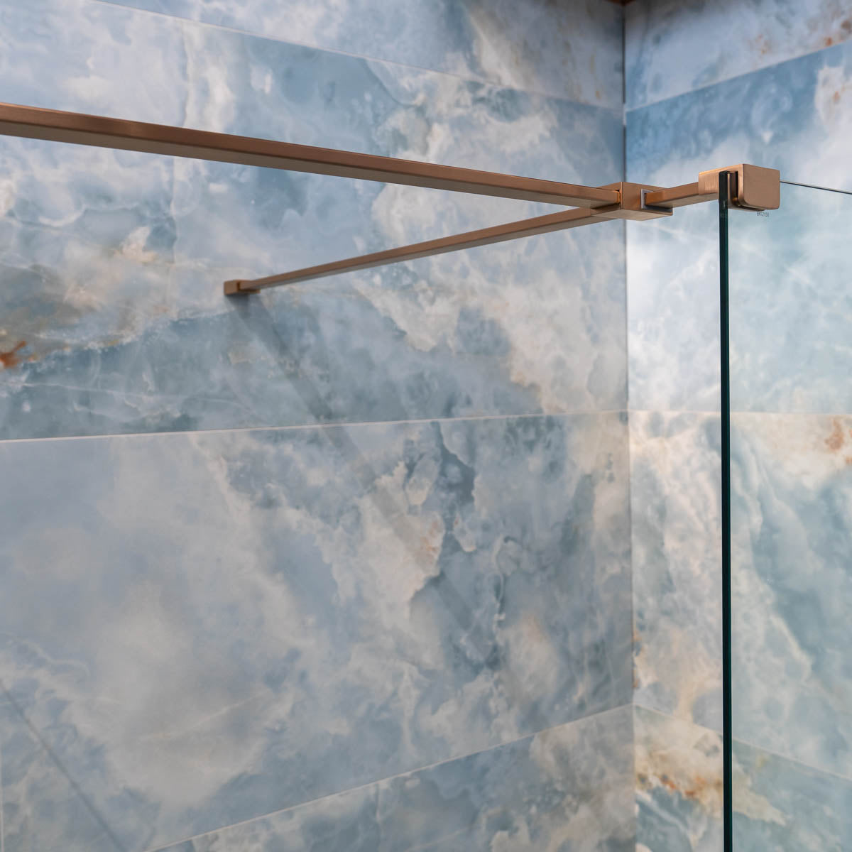 Granlusso 8 Clear Glass Wetroom Shower Screen - Brushed Bronze