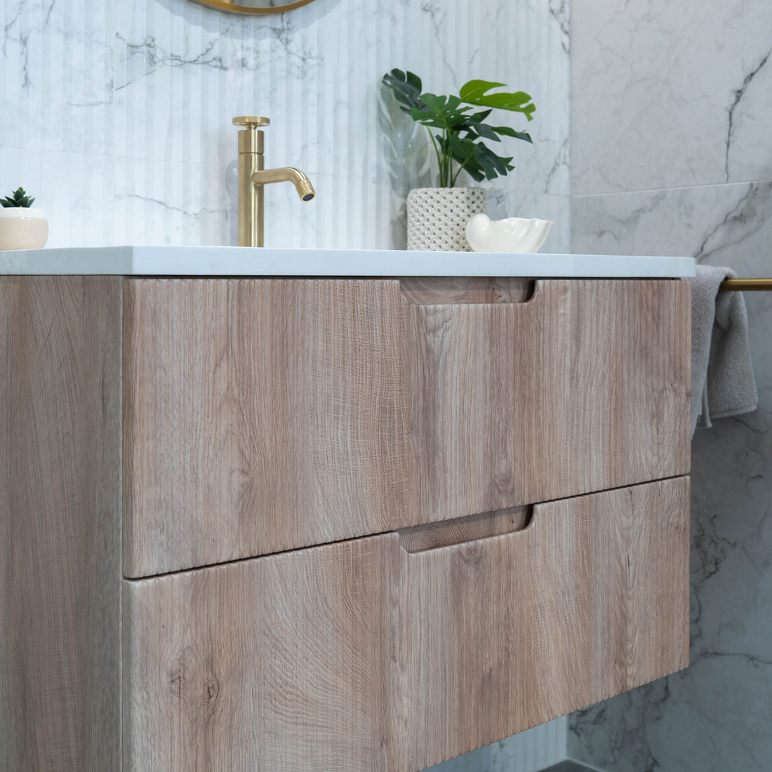 Granlusso™ Opus Oak Fluted Wall Mounted Vanity Unit With Solid Surface