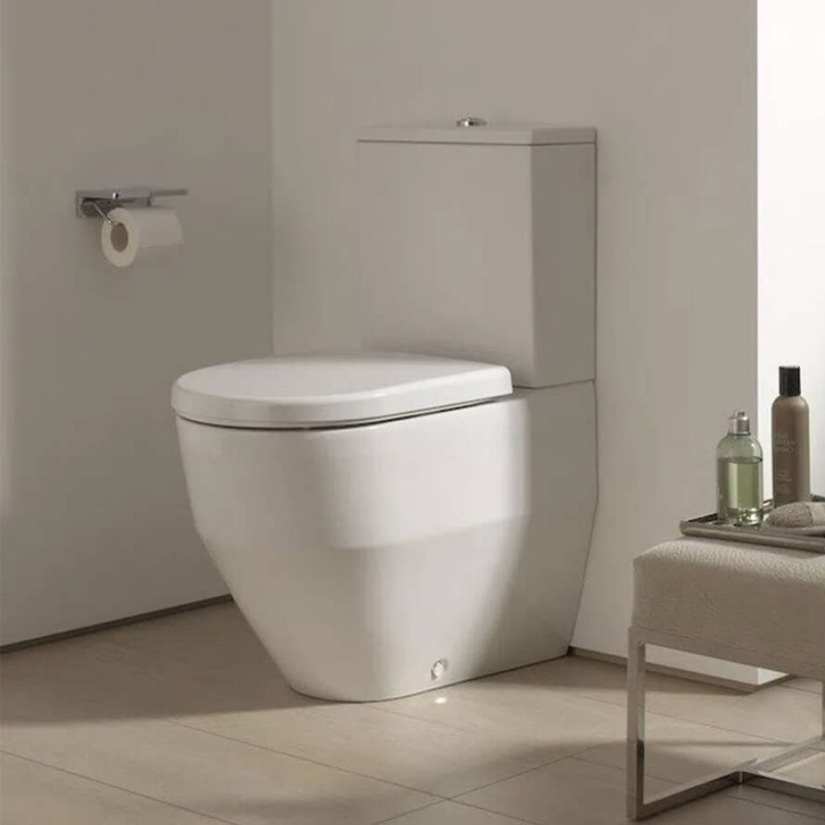 Laufen Pro Close Coupled Back To Wall Toilet With Soft Close Seat